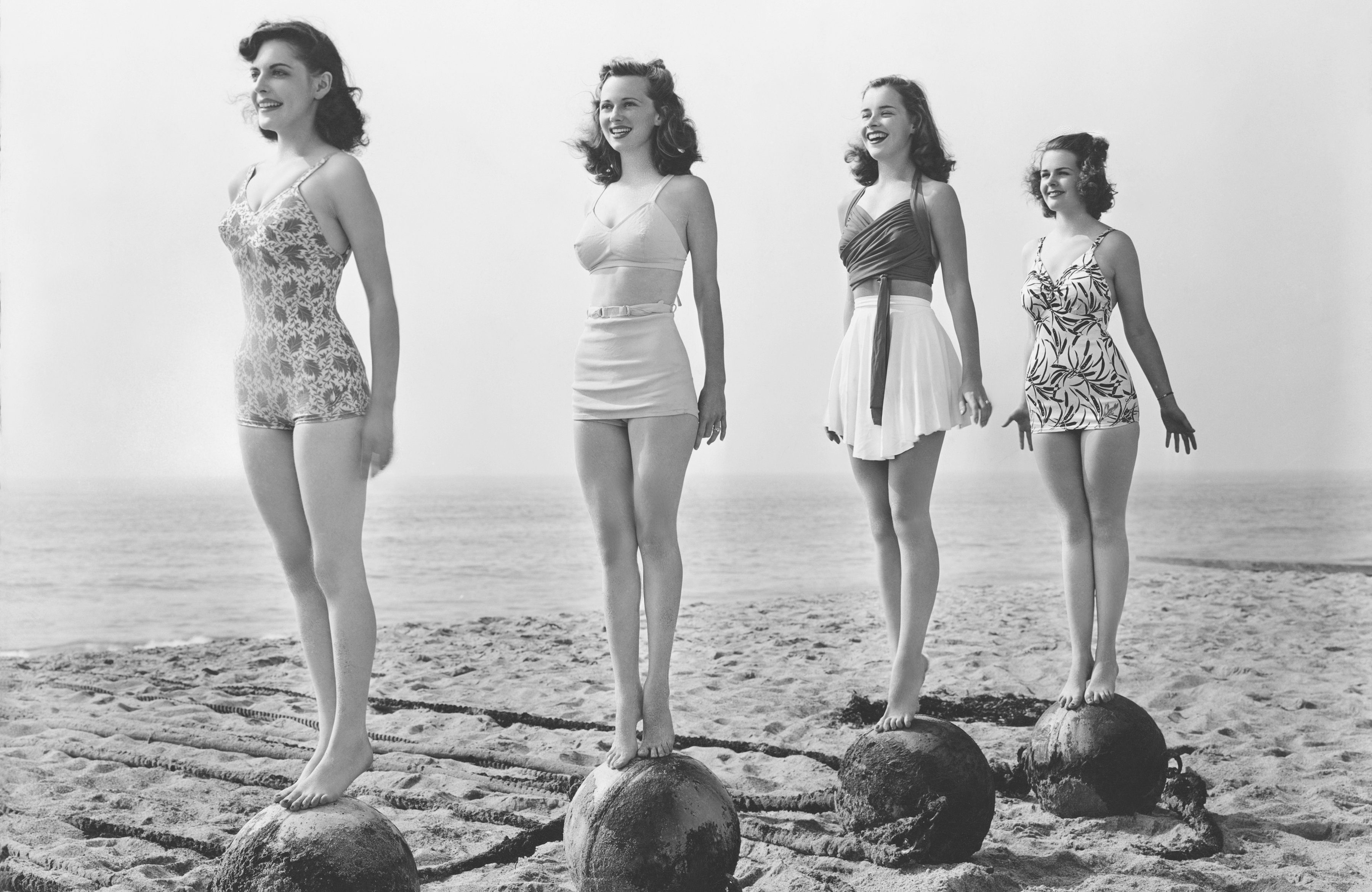 Papermoon Fototapete VINTAGE DESIGN-RETRO SCHWARZ WEIß Foto