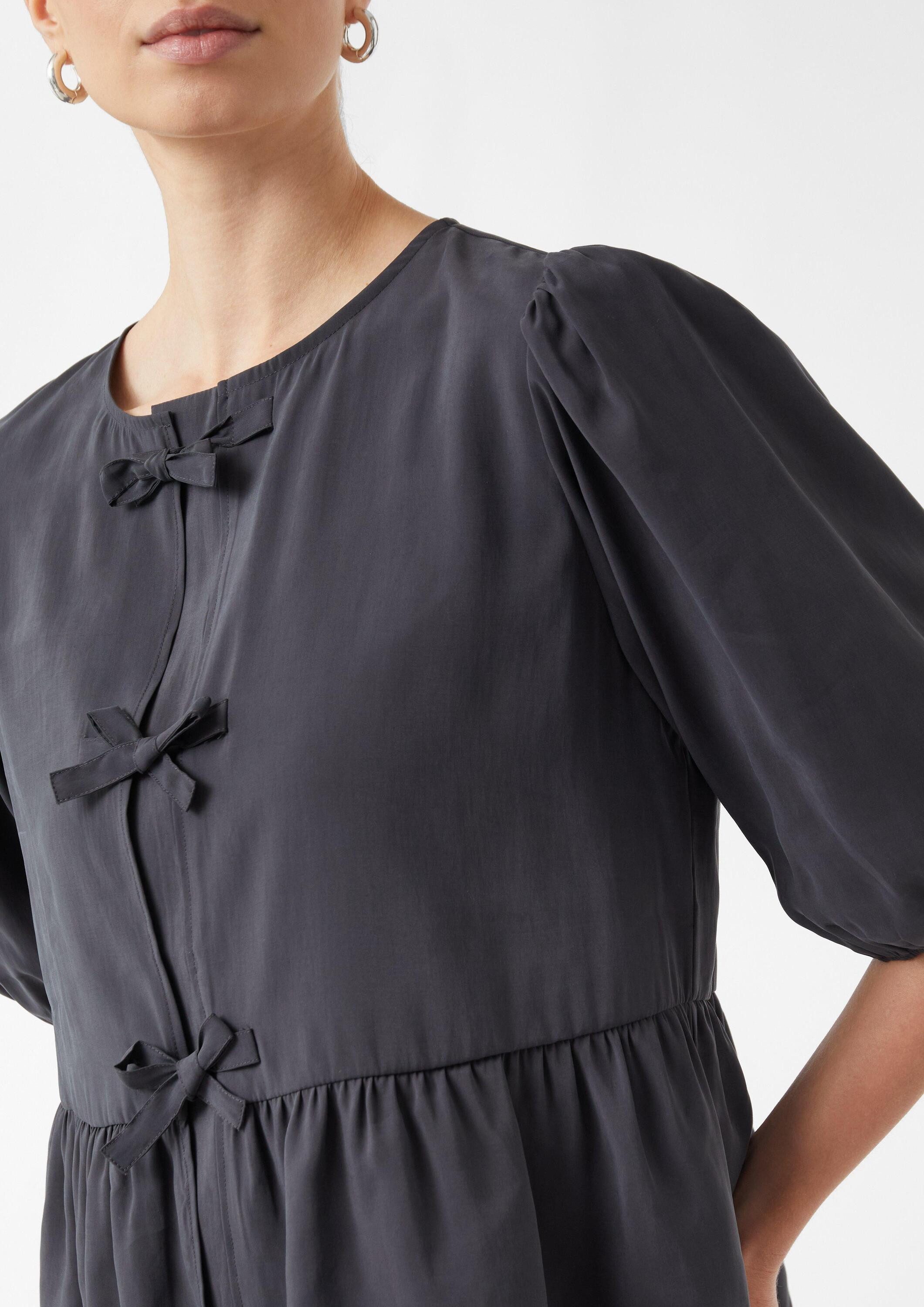 comma Kurzarmbluse Bluse Feminine Bluse mit Schleifendetails und Volant