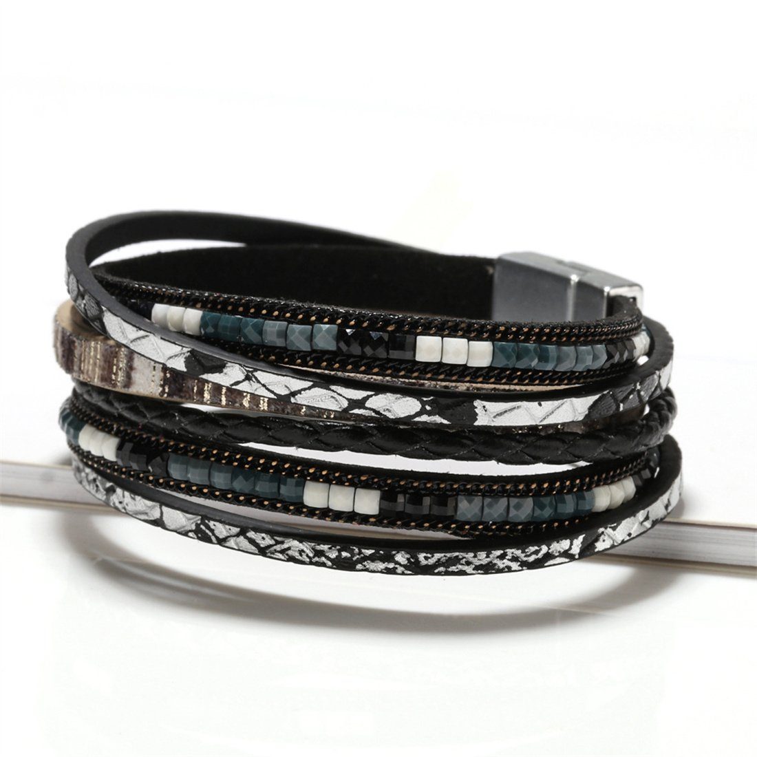 DÖRÖY Lederarmband Bohemian Angst Lederarmband mit handgewebtem Magnetverschluss Armband Schwarz