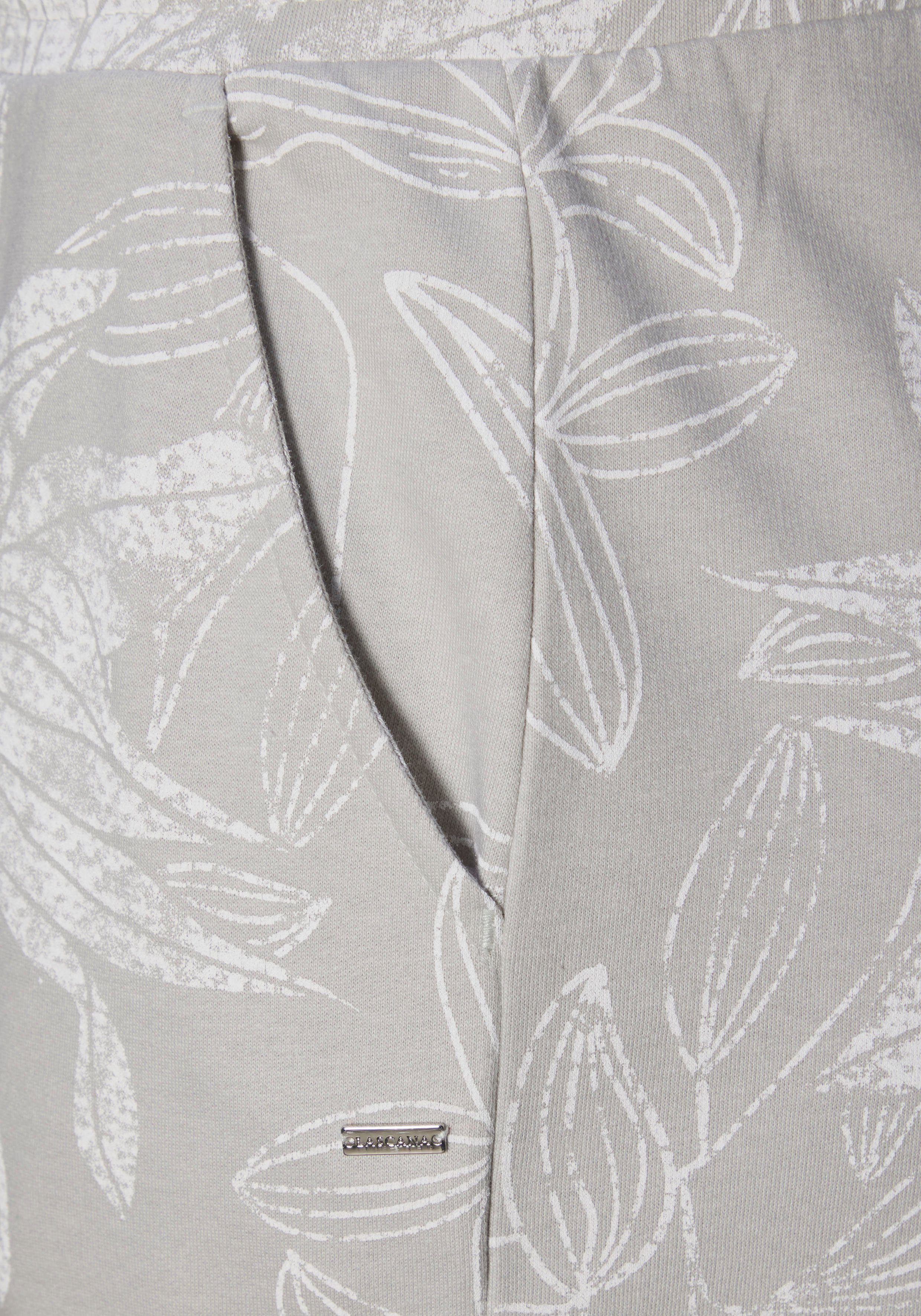 LASCANA Loungehose mit floralem Loungeanzug grau-allover-gemustert Alloverdruck