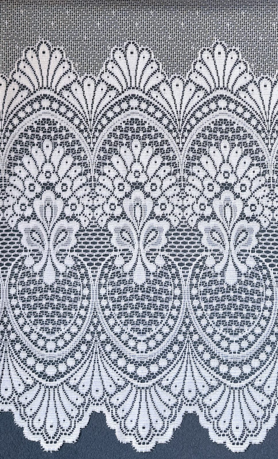 Weckbrodt Gardine "Napoli", Weckbrodt (1 St), Kräuselband, halbtransparent, jacquard, gebogt, Bordüre, Sockel
