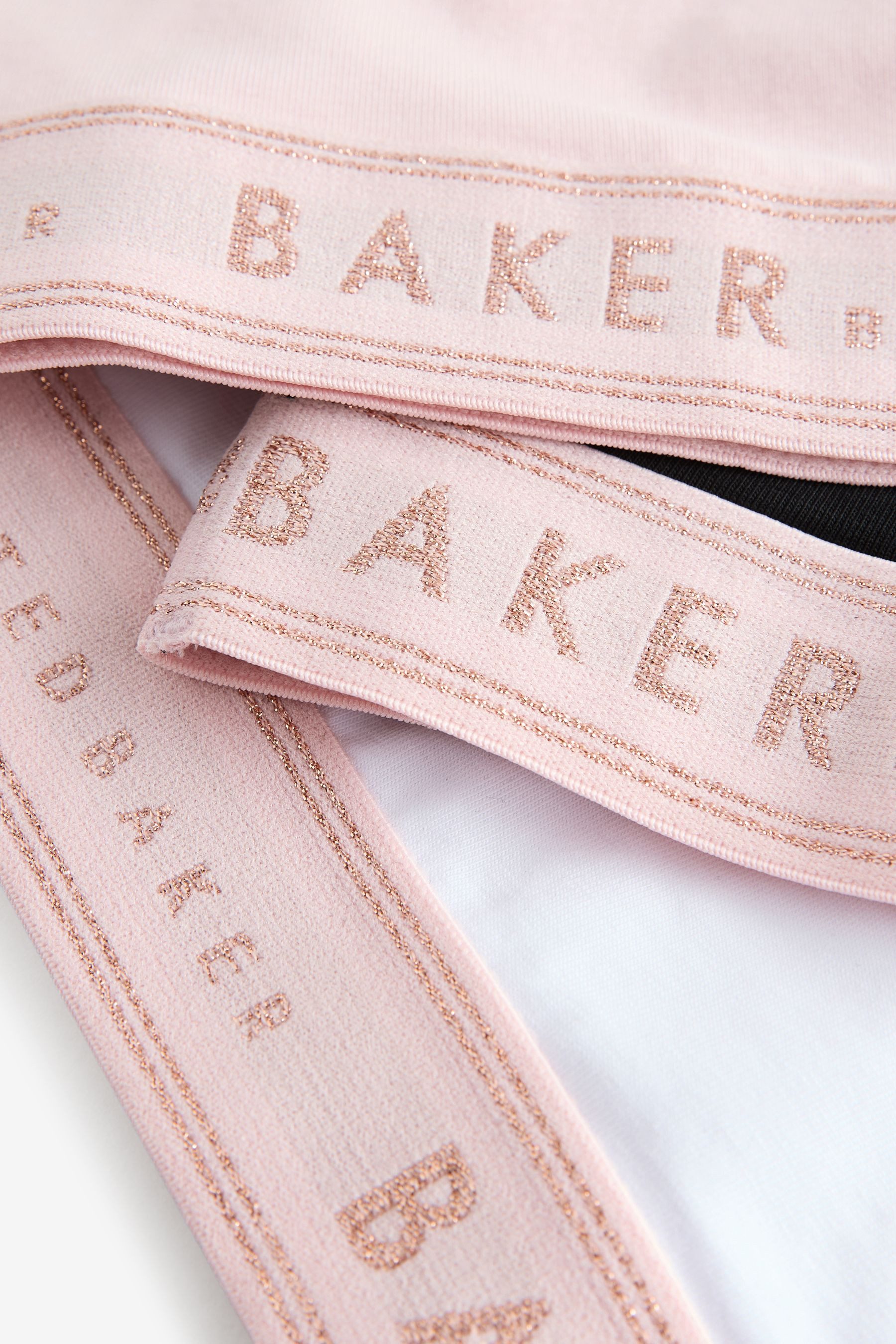 Baker by Ted Baker Crop-Top Baker by Ted Baker Kurztops, 3er-Pack (3-tlg)