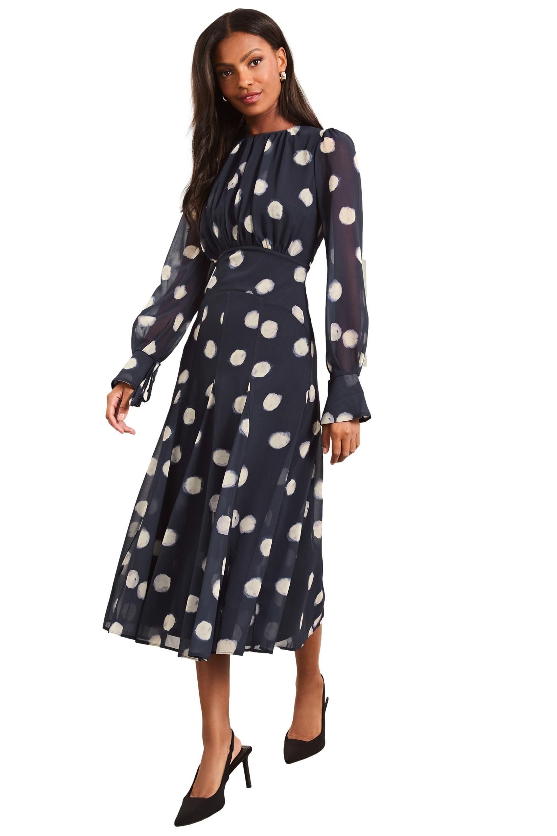 Midikleid Lipsy Midikleid mit langen Ärmeln, Regular