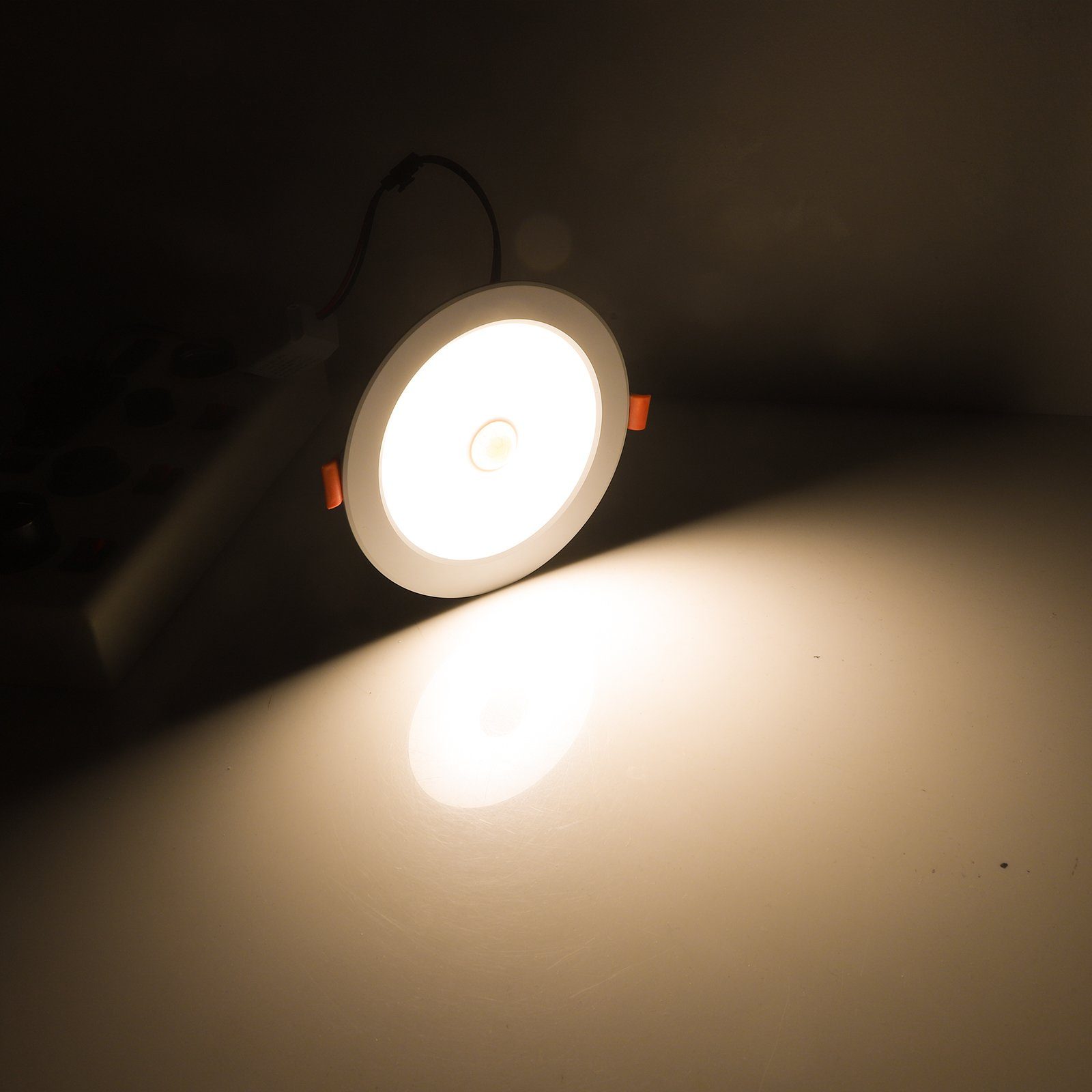 Rosnek LED Einbaustrahler Flure Warmweiß Lagerhallen Wohnräume Deko, 12W, für Balkone Reinweiß, Sensor-Induktion