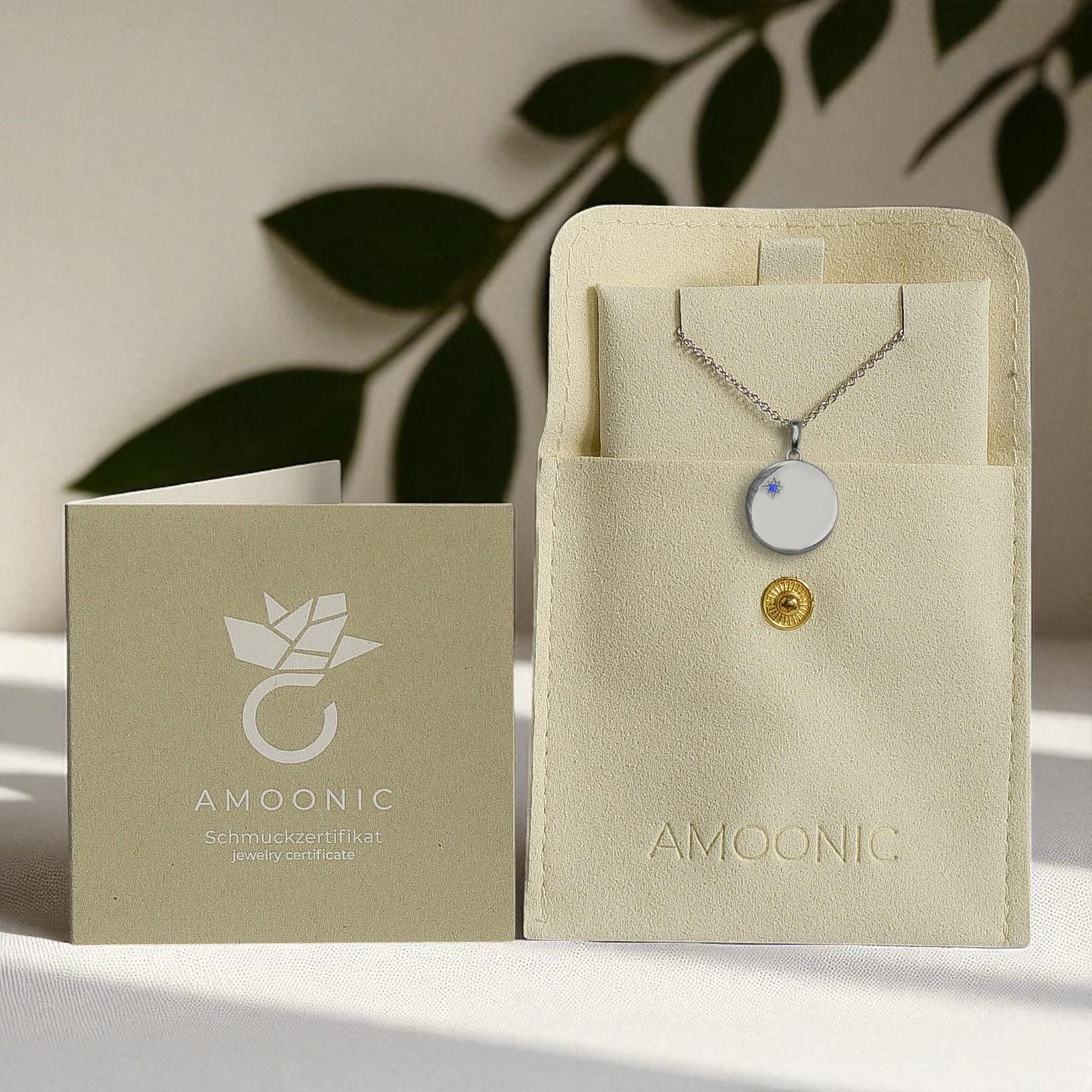 Amoonic Amulett Medaillon Rund mit Geburtsstein zum Öffnen für Bilder Silber 925 (inkl. Schmucktäschchen), Anhänger aufklappbar befüllbar Foto Zirkonia Geburtsstein Monat Juli