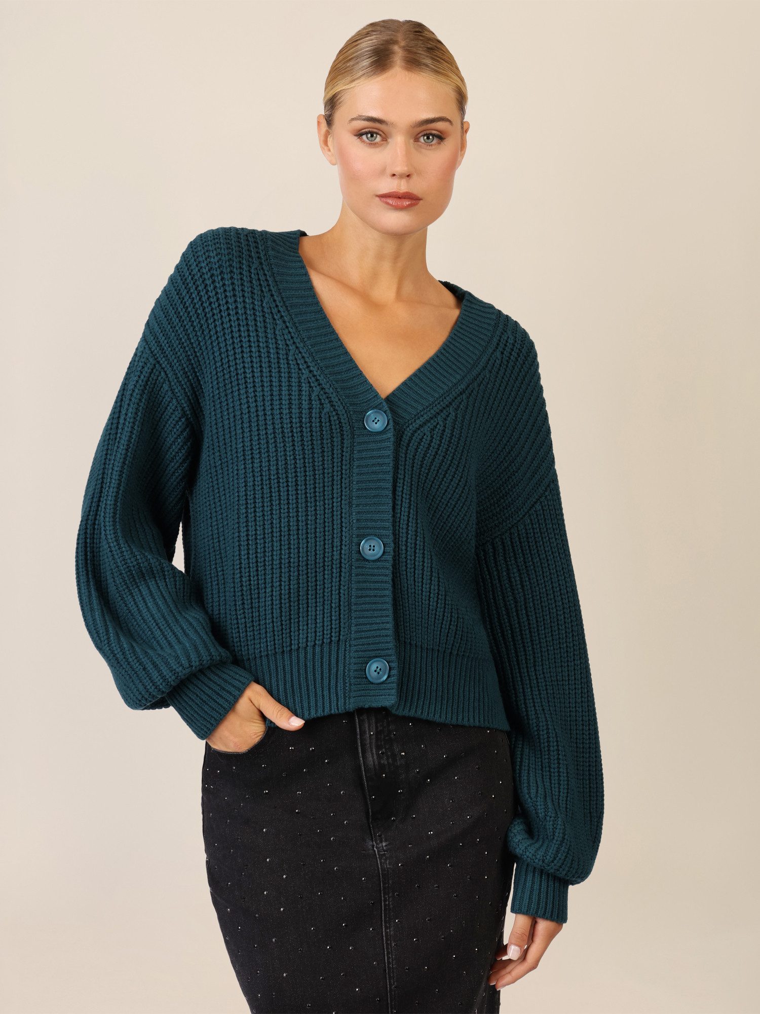 Apart Strickjacke mit Knopfleiste günstig online kaufen