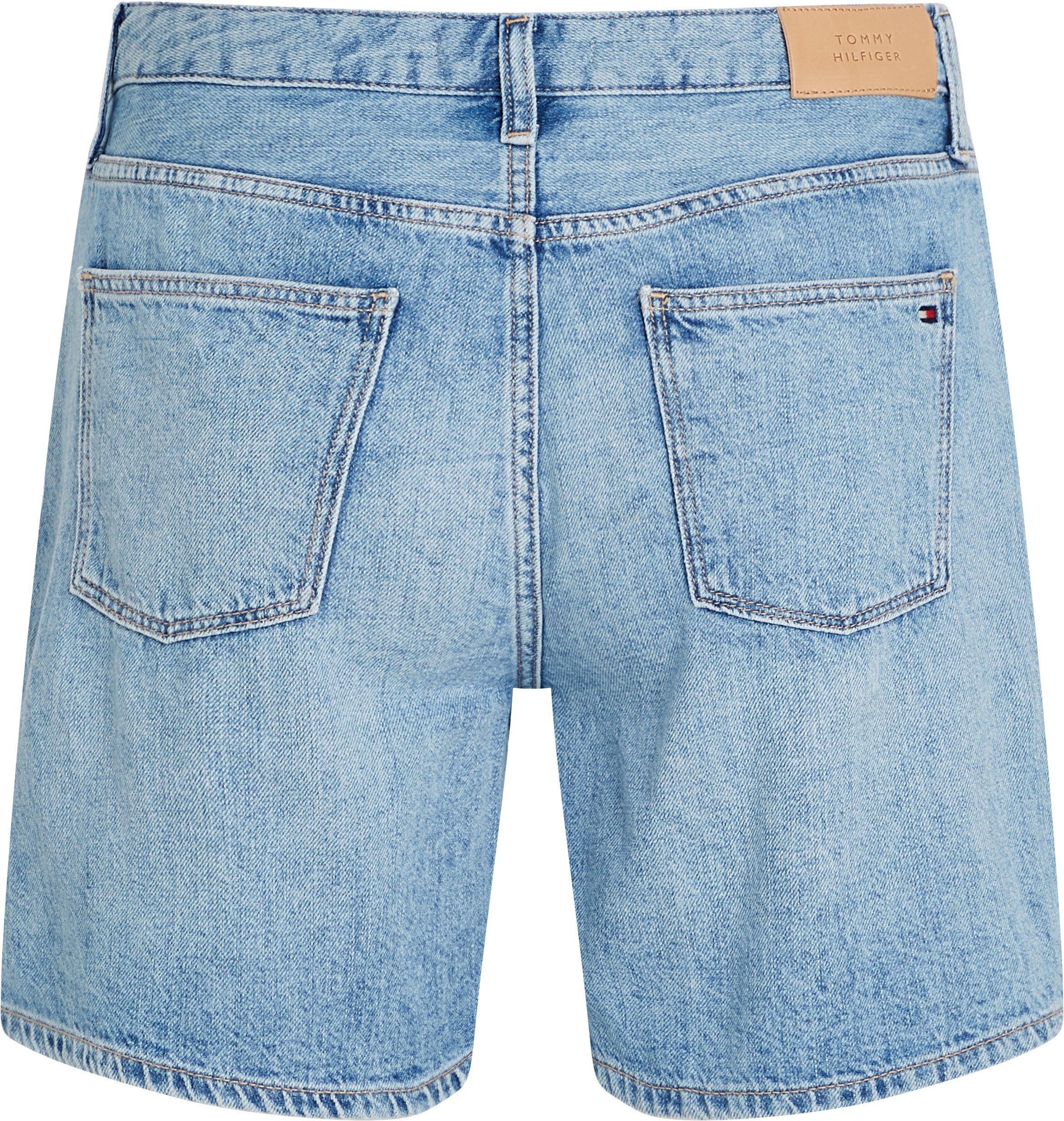 Tommy Hilfiger Shorts DNM STRAIGHT SHORT RW SIA mit leichter Waschung, Logo-Bage
