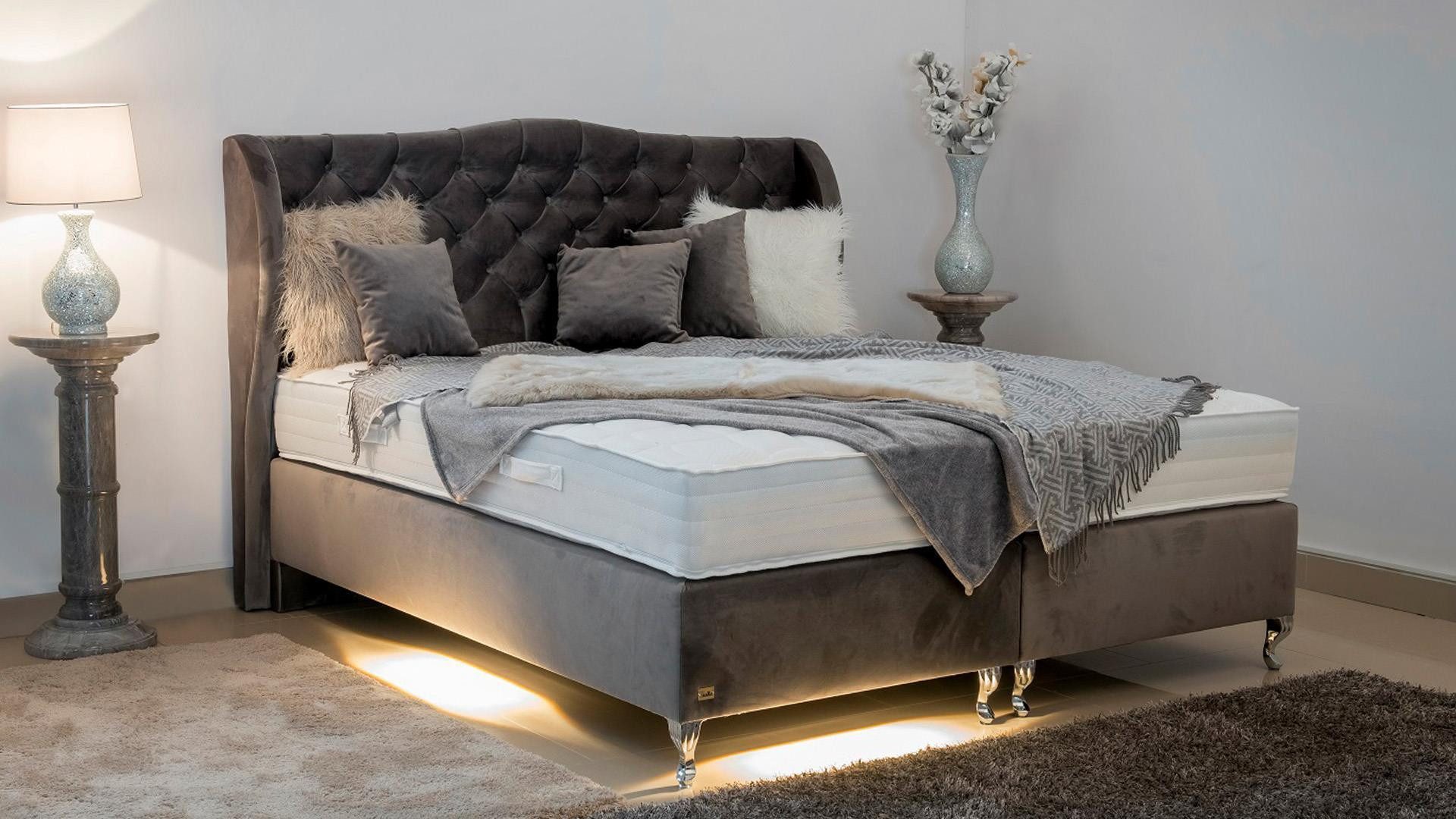 PAARA Boxspringbett Venedig mit Chesterfield Look Kopfteil Barock H2 H3, mit einzigartigem Belüftungssystem