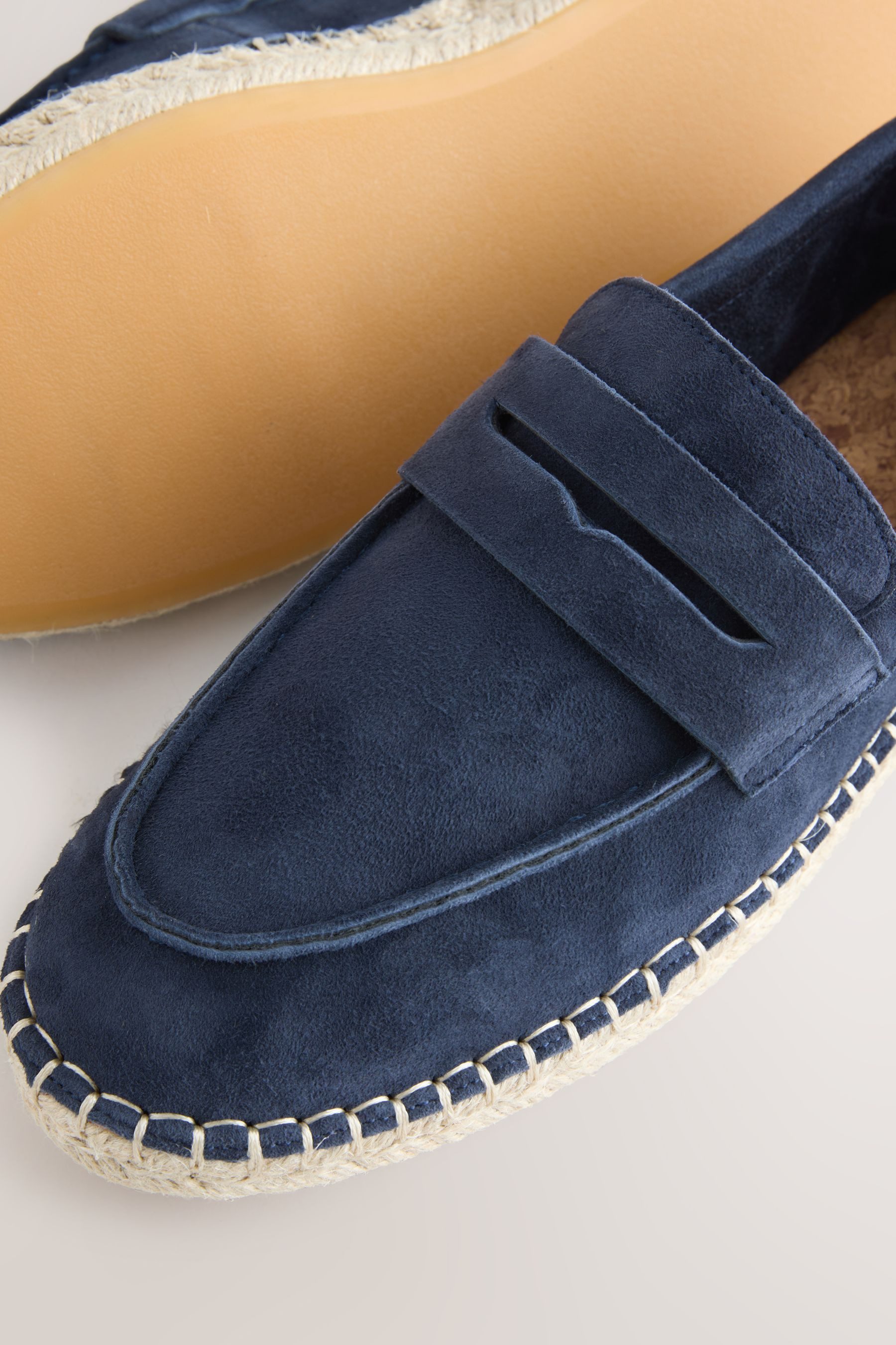 Next Espadrille-Loafer aus Veloursleder Loafer – Bild 4 von 5