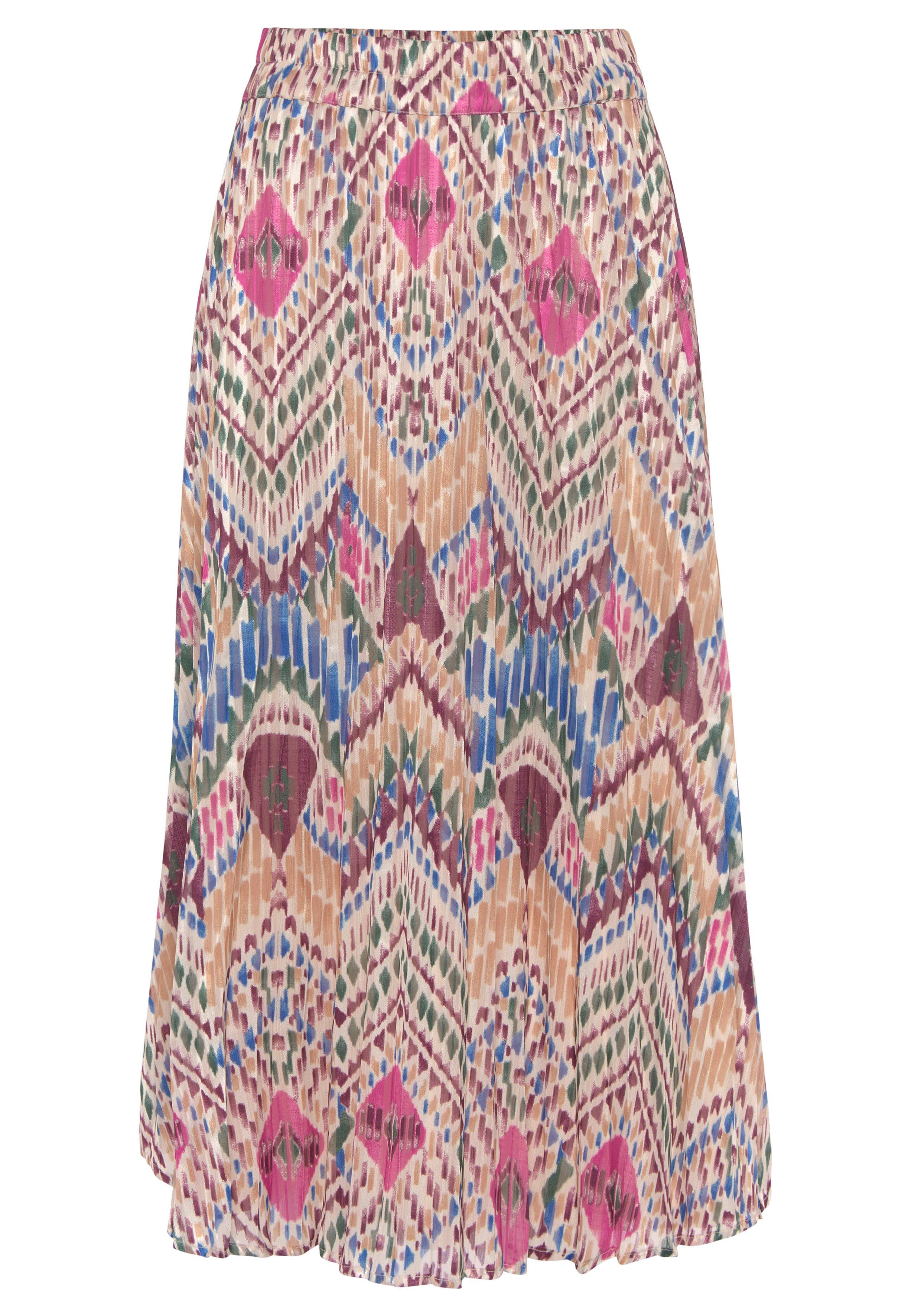 LASCANA Plisseerock aus leichter Chiffonware mit Ethnodruck sommerlicher Midirock, modischer Faltenrock, eleganter Sommerrock – Bild 2 von 5