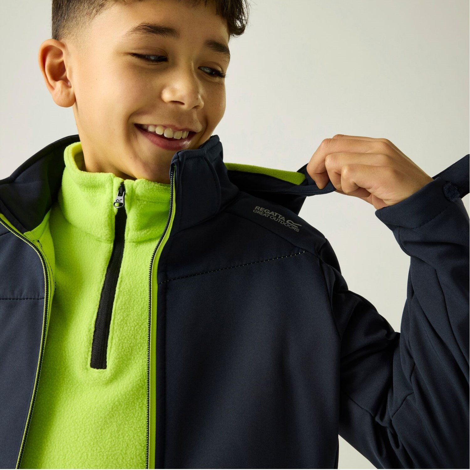Regatta Softshelljacke Softshelljacke mit Kapuze Haydenbury dehnbar und wasserabweisend – Bild 5 von 5