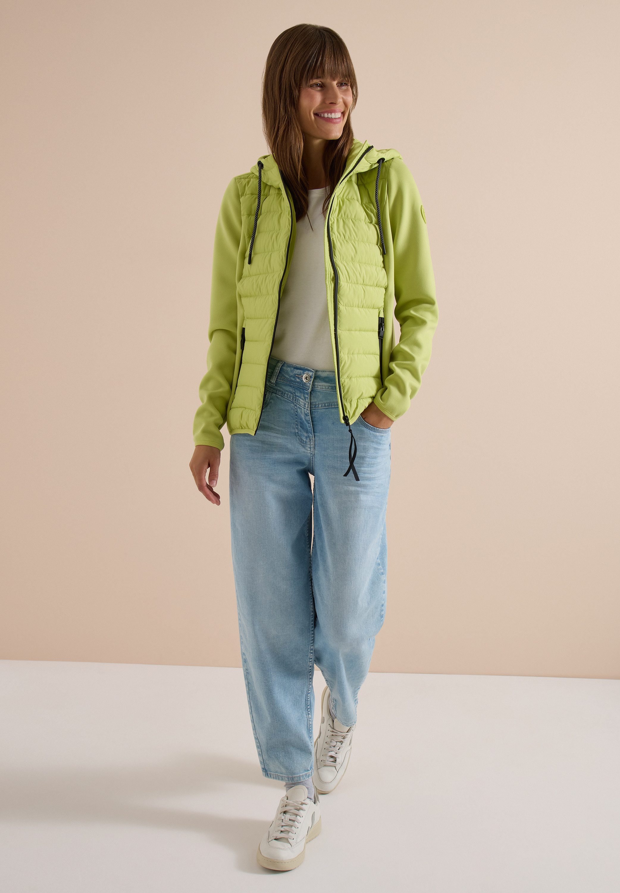 CECIL Outdoorjacke mit Kapuze mit Tunnelzugband – Bild 3 von 5