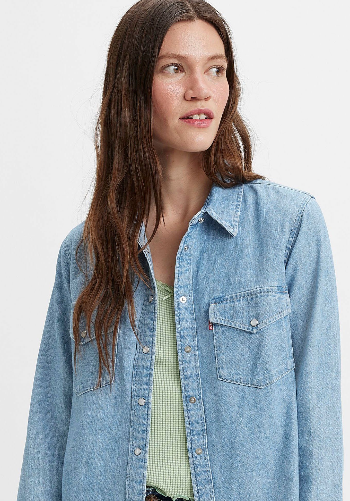 Levi's® Jeansbluse ESSENTIAL WESTERN mit Brusttaschen mit Druckknöpfen