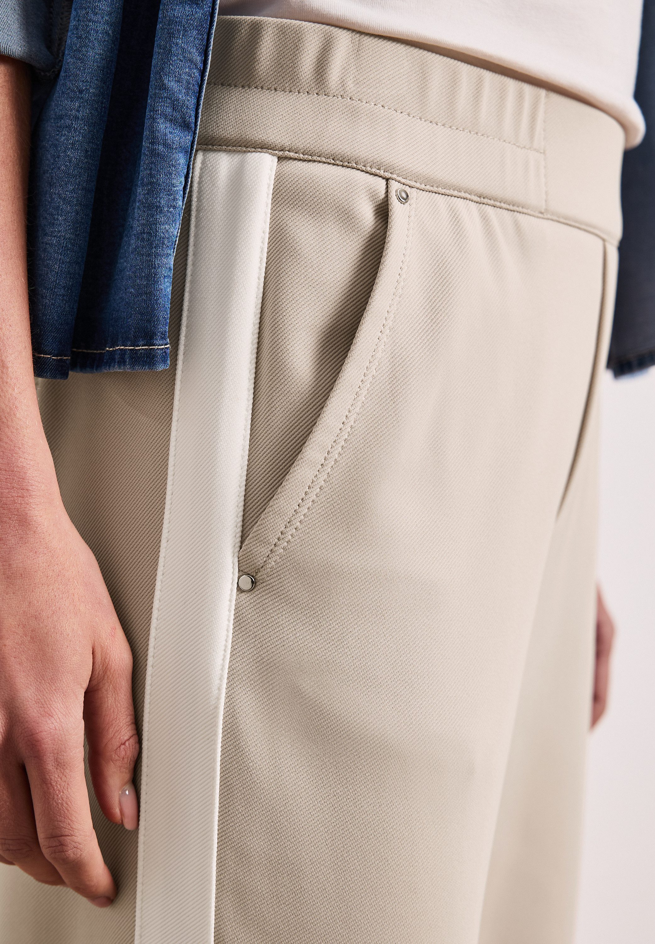 STREET ONE Stoffhose mit Gallonstreifen – Bild 3 von 5