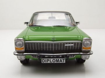 MCG Modellauto Opel Diplomat B 1972 grün metallic matt schwarz Modellauto 1:18 MCG, Maßstab 1:18
