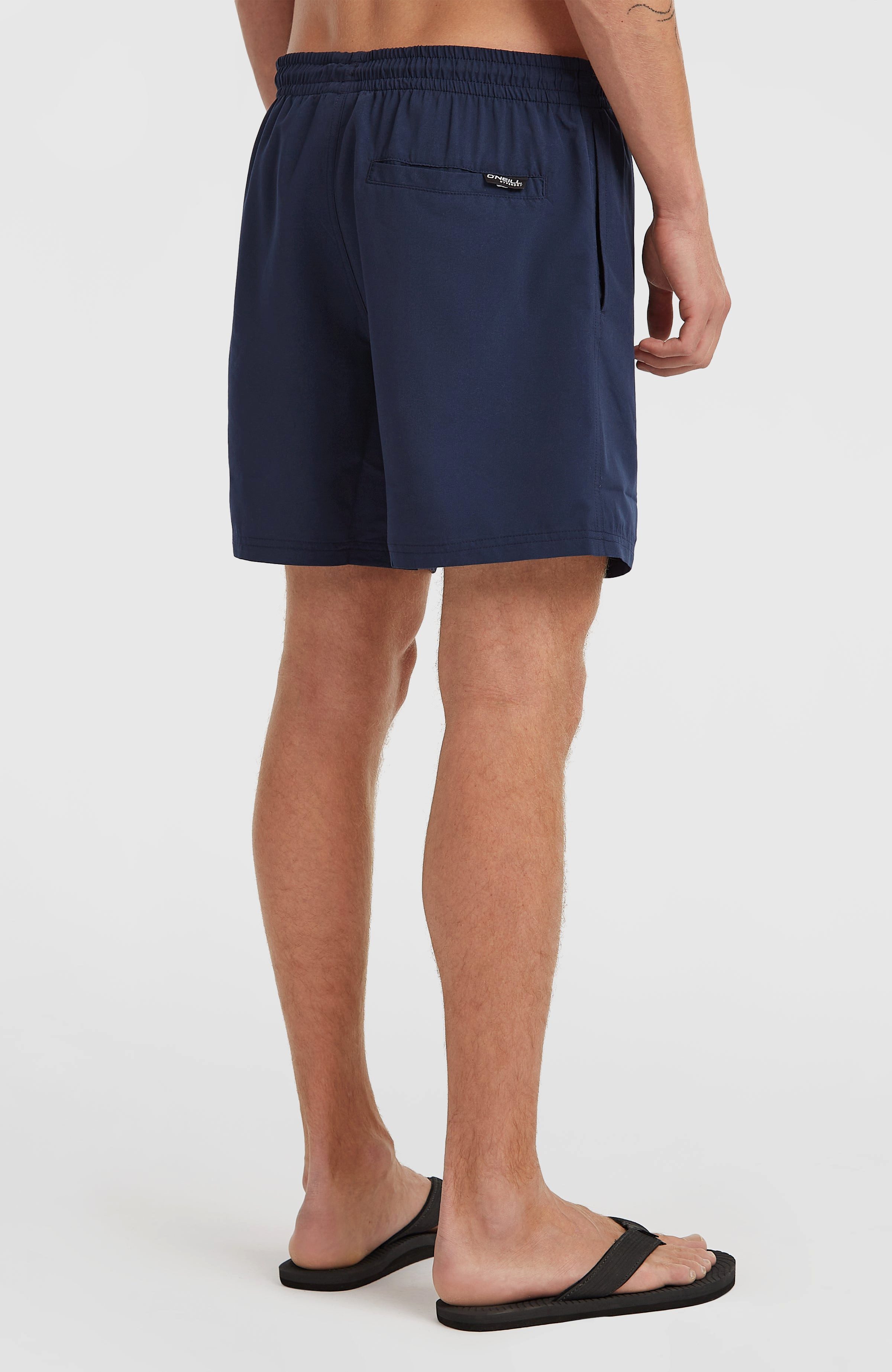 O'Neill Badeshorts CALI 16'' SWIM SHORTS mit Seiten- und Gesäßtaschen, pflegeleicht, schnell trocknend