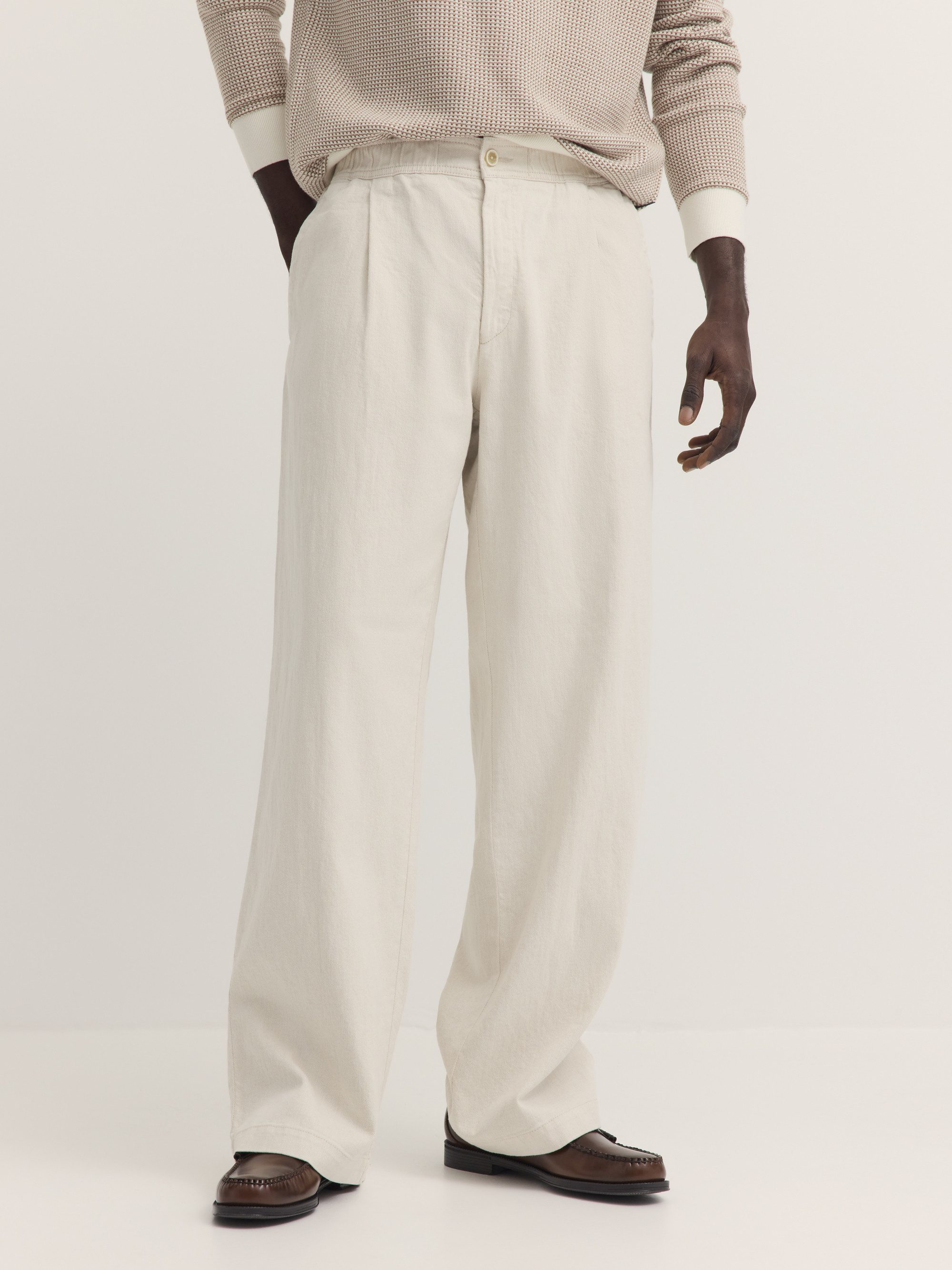 bugatti Bundfaltenhose Loose Fit natural linen mix