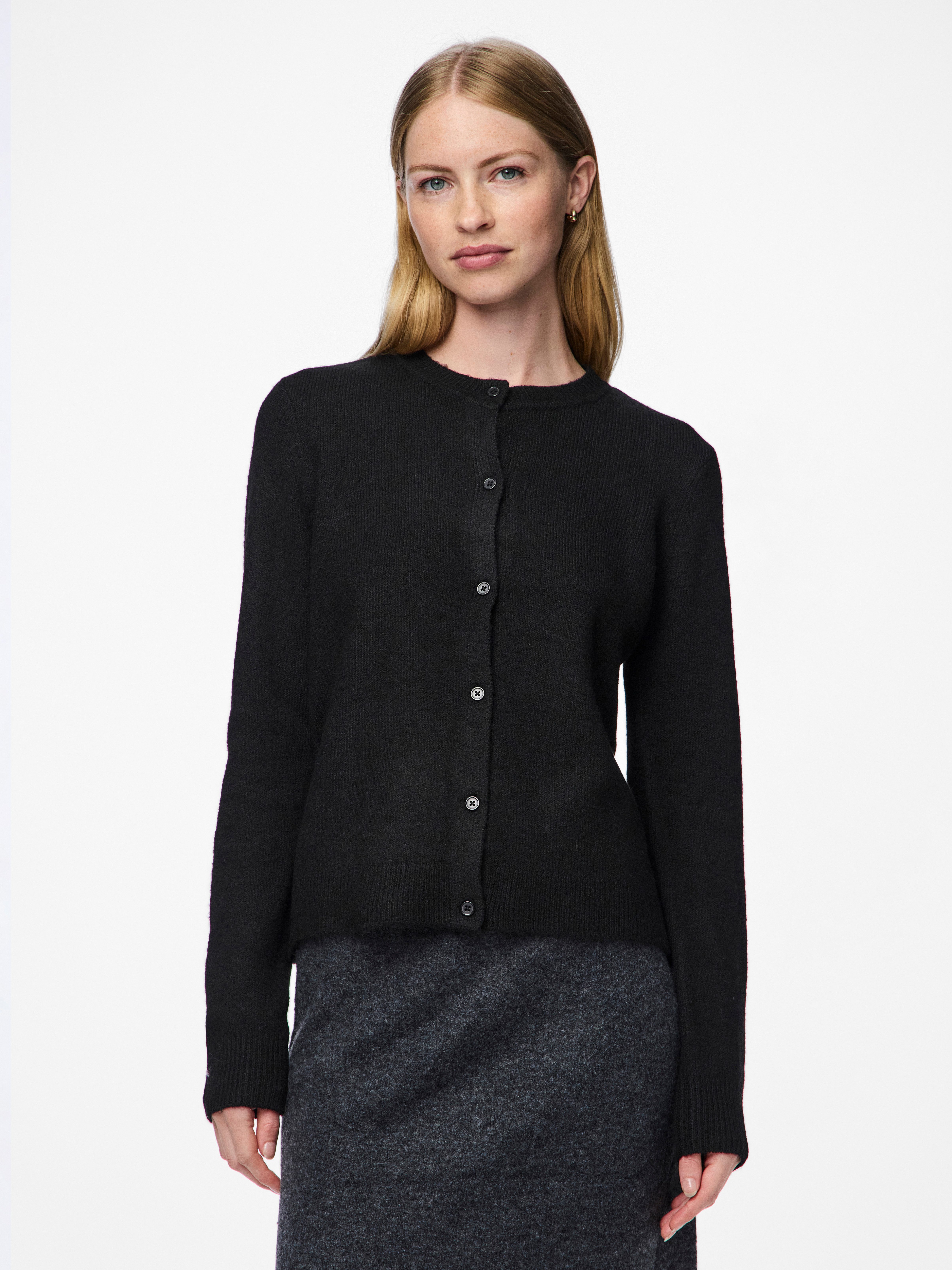 pieces Strickjacke PCMALOU LS KNIT CARDIGAN NOOS BC Materialmix, slim fit günstig online kaufen