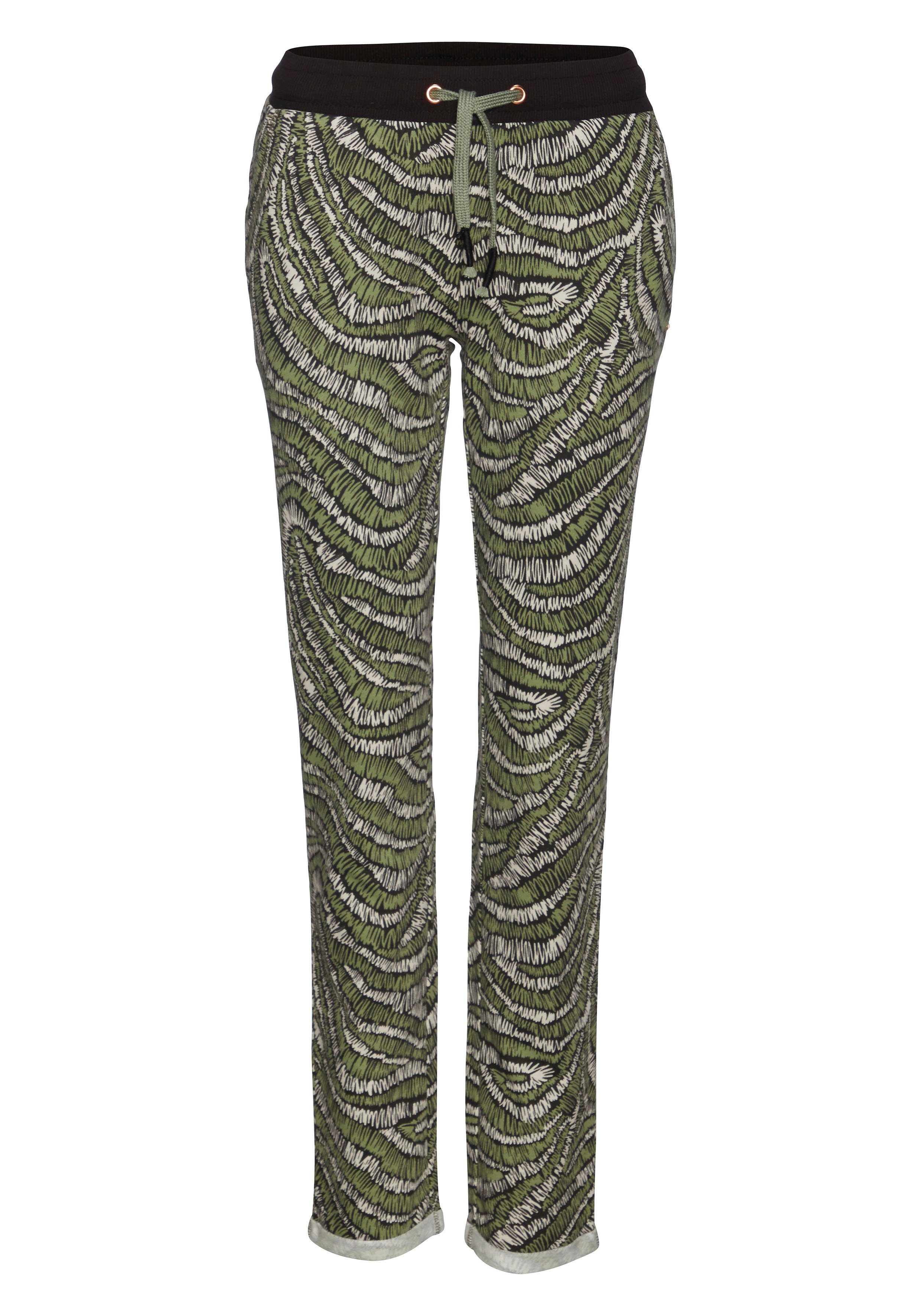 LASCANA Sweathose mit seitlichen Eingrifftaschen, Loungewear. € 34,99