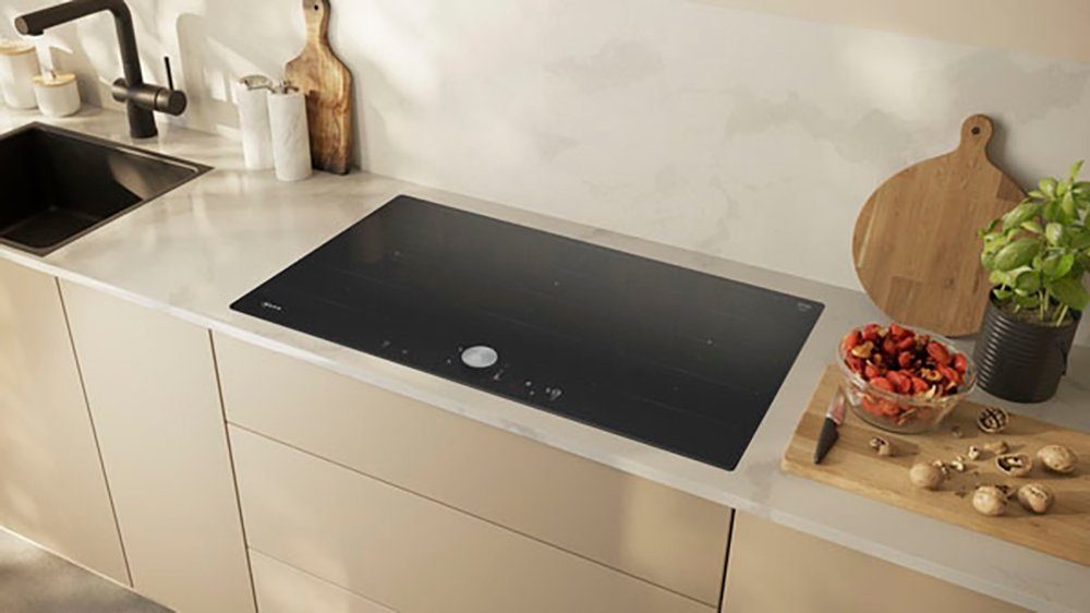NEFF Flex-Induktions-Kochfeld N 90 T69PTX4L0, Präzise Twist Pad®-Steuerung & smarte, intuitive Flexzonen – Bild 4 von 5