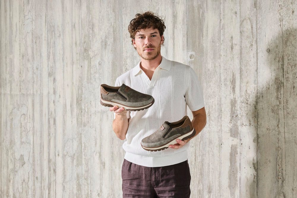 Rieker Slip-On Sneaker Slipper, Halbschuh, Freizeitsneaker mit Kontrastbesatz