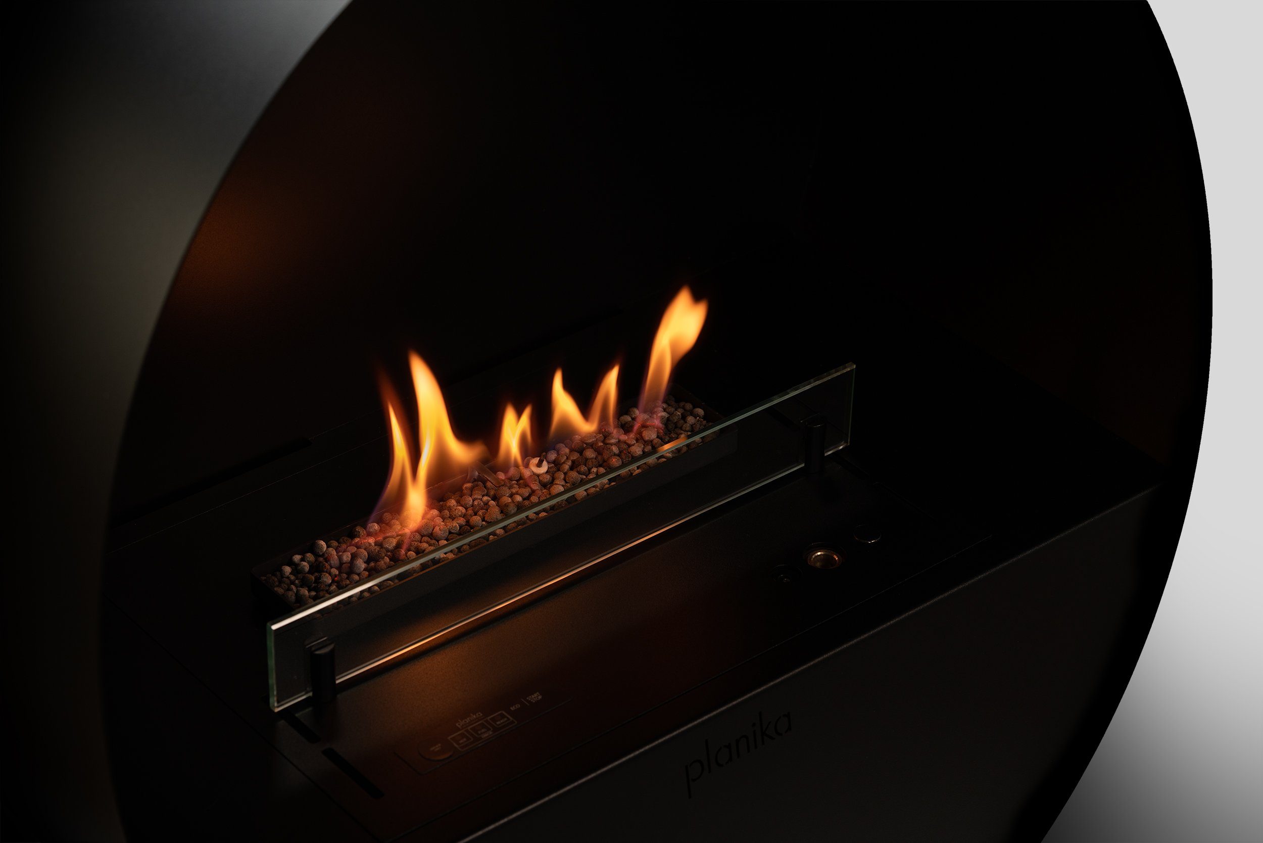 PLANIKA Echtfeuer-Dekokamin Ethanolkamin Bubble Stand, Heizleistung mit Automatikbrenner