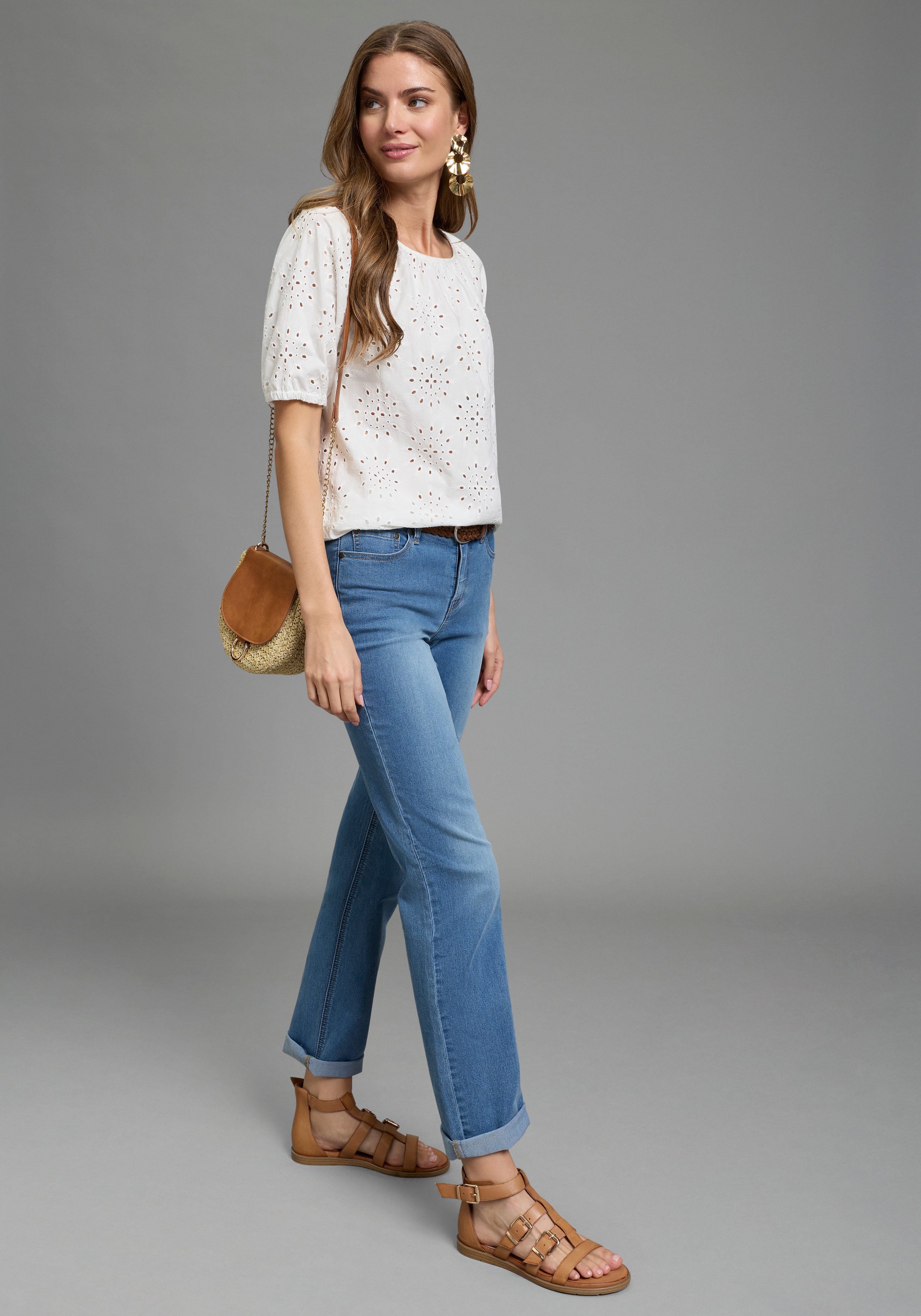Zum Outfit 11