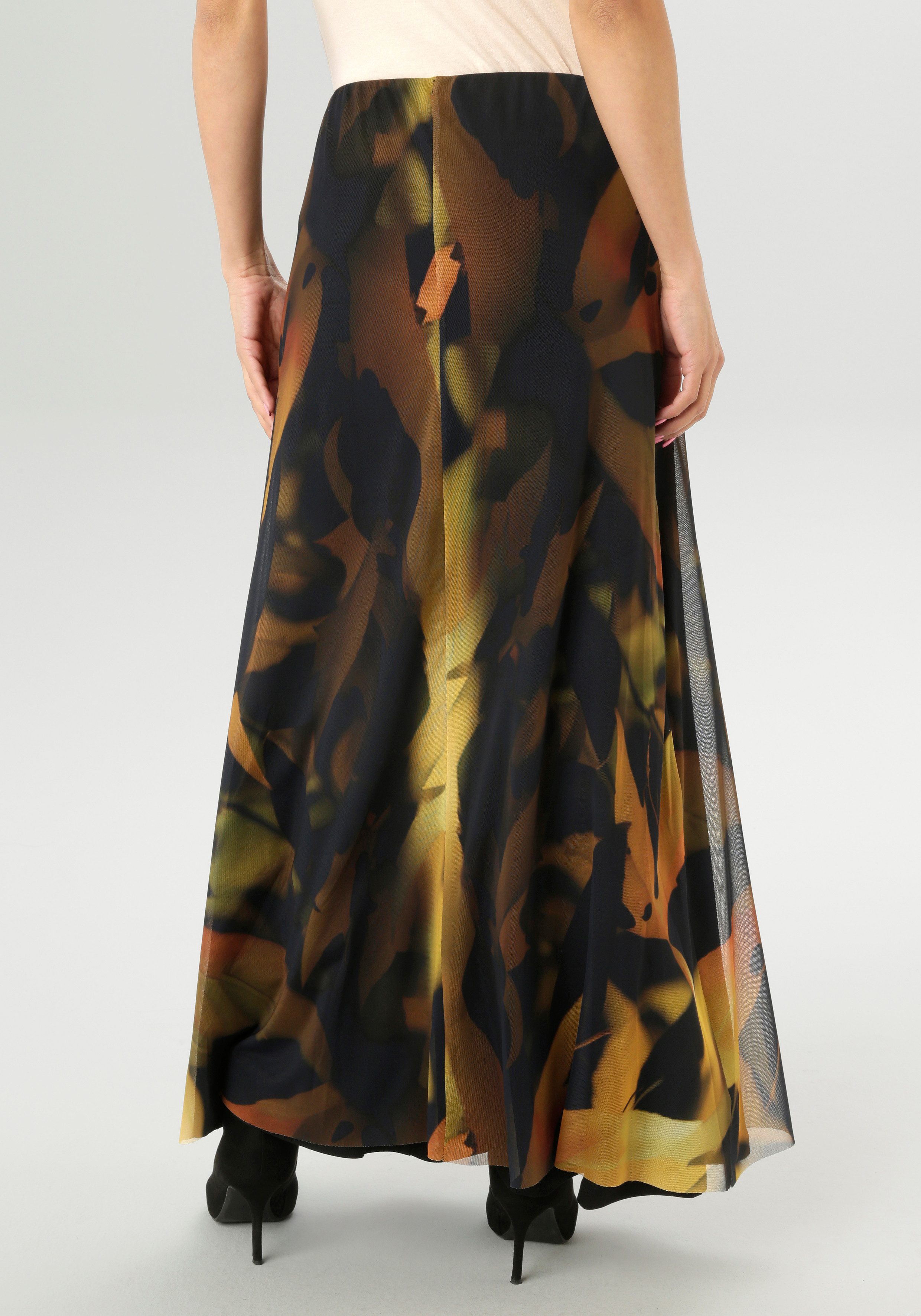 Aniston SELECTED Maxirock mit farbharmonischen Batikdruckdessin günstig online kaufen