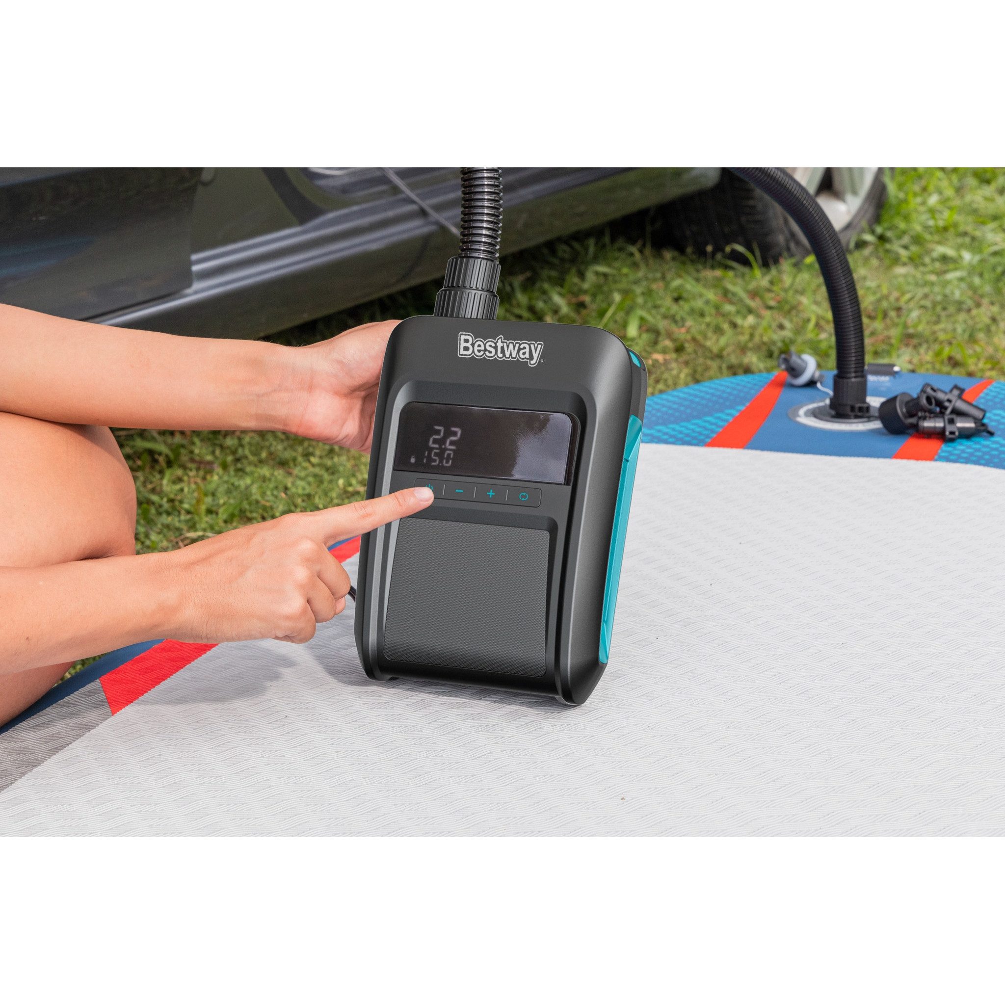 Bestway Koffer-Kompressor Hochdruck-Elektropumpe Powergrip, Betrieb mit 12-V-Autosteckdose