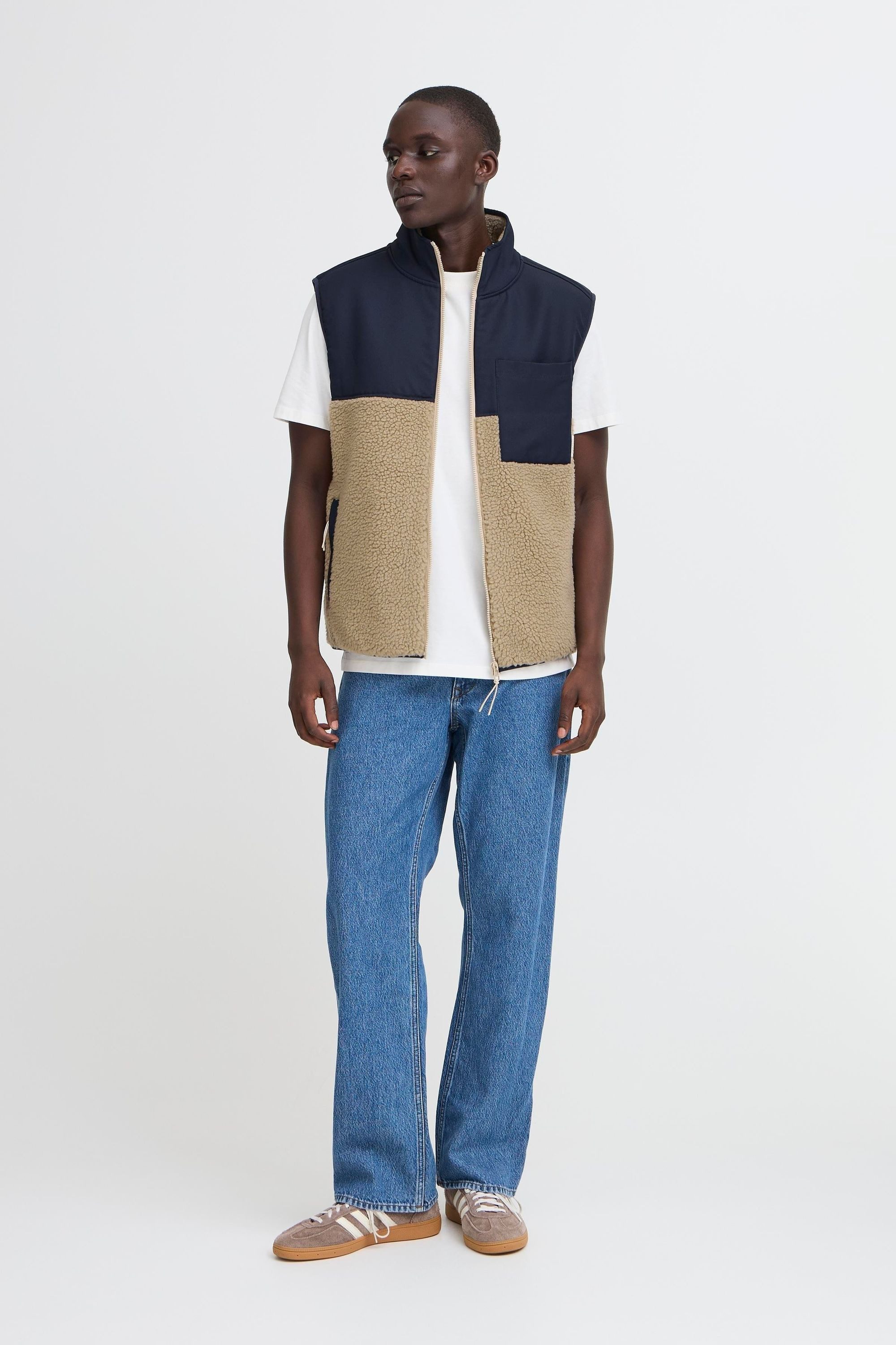 Blend Plüschweste BHErmin Sportliche Teddy-Weste in Colorblock-Optik