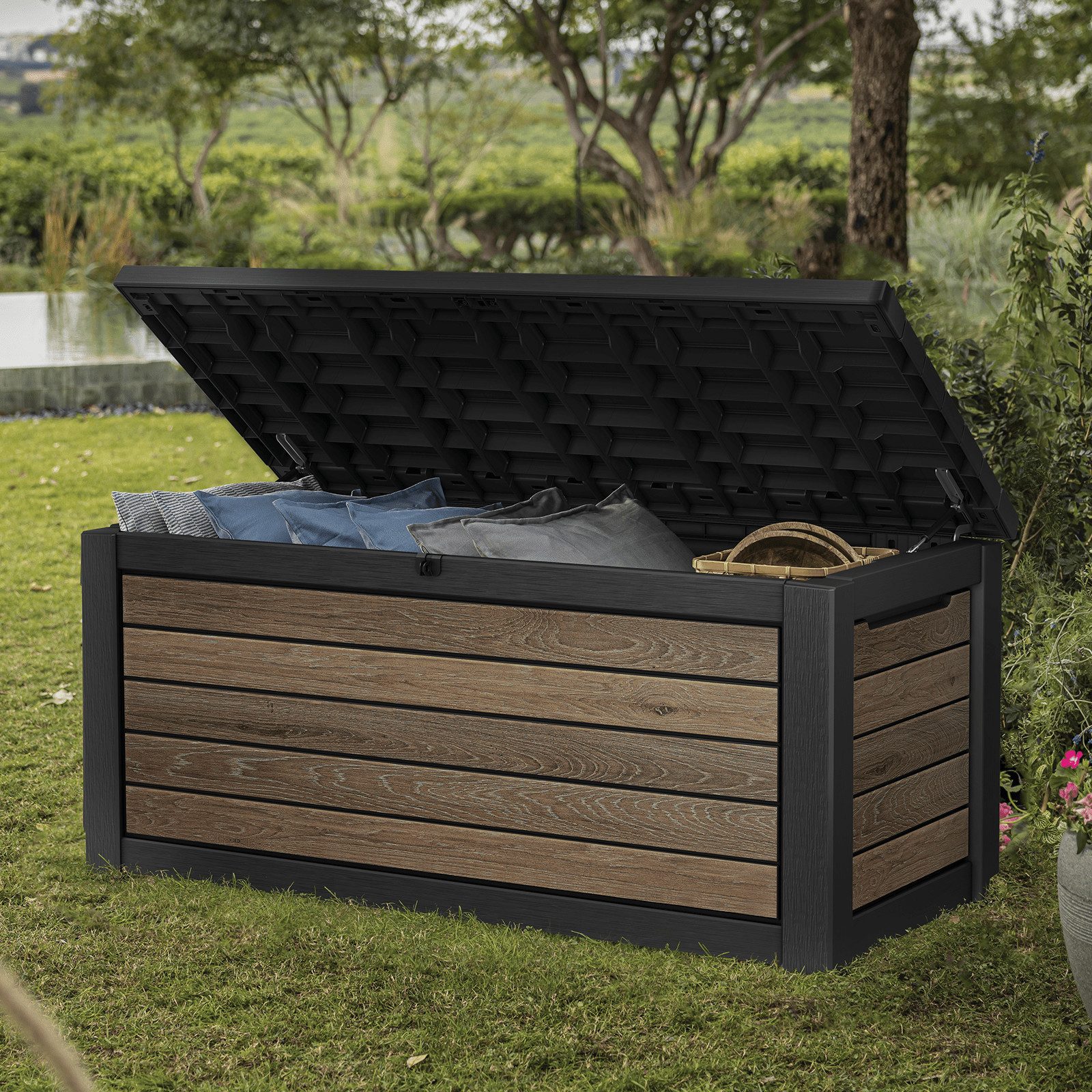 Keter Gartenbox "NORTHWOOD" 623L 157x72x69cm Deckel bis 270kg belastbar, abschließbar