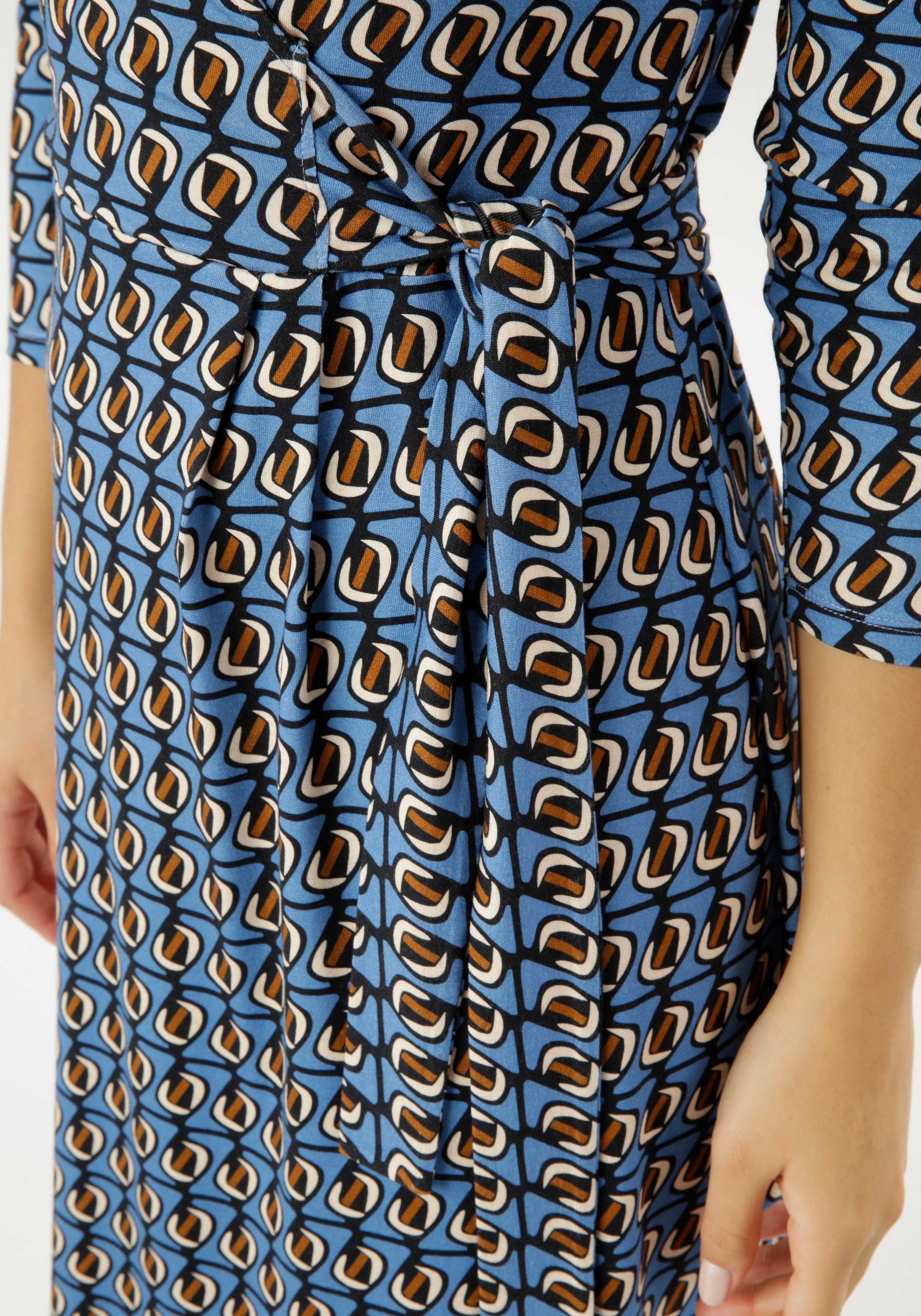 Jerseykleid Ausschnitt Wickeloptik SELECTED Aniston in mit