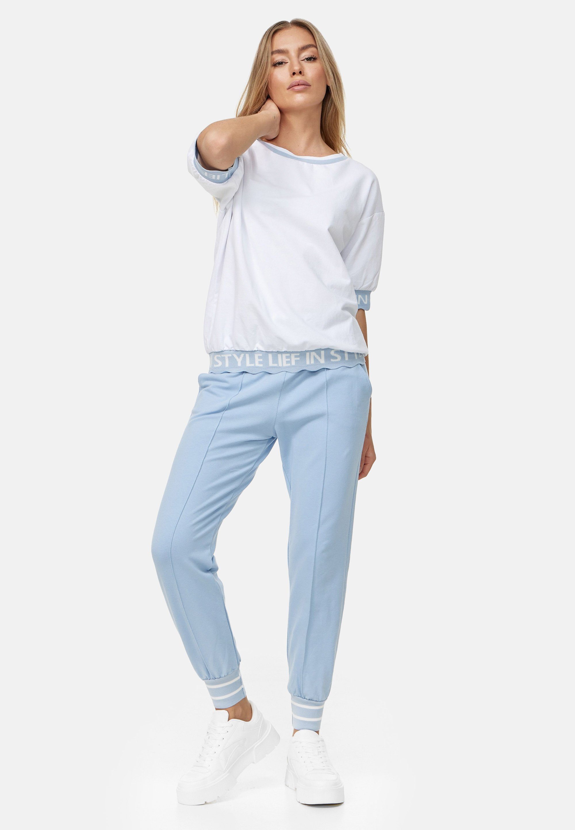 T-Shirt weiß-blau Decay Schriftzug stylishem mit