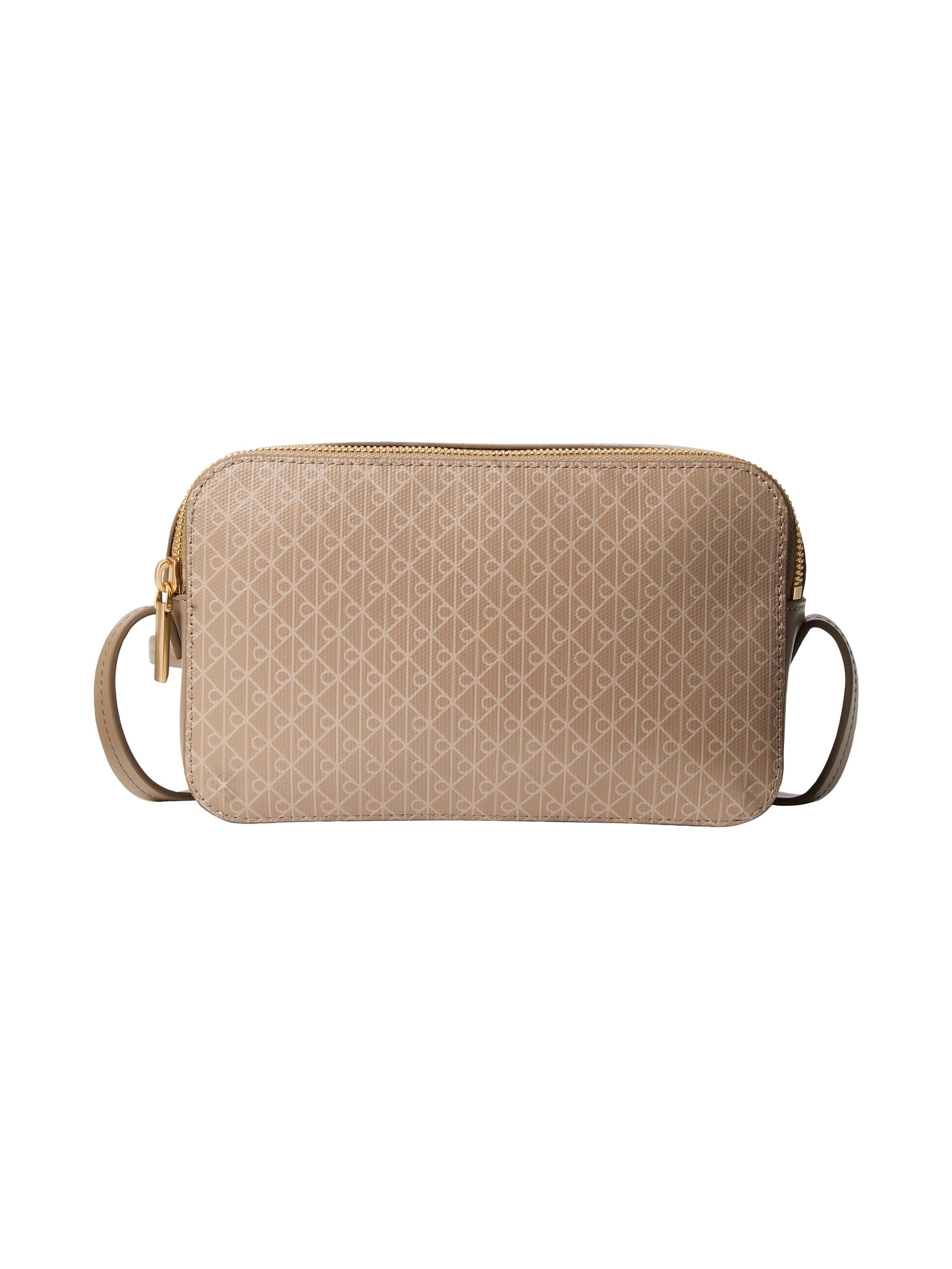 Calvin Klein Mini Bag AOP ELONGATED CAMERA BAG, kleine Damen-Umhängetasche, Schultertasche mit Monogramm-Print