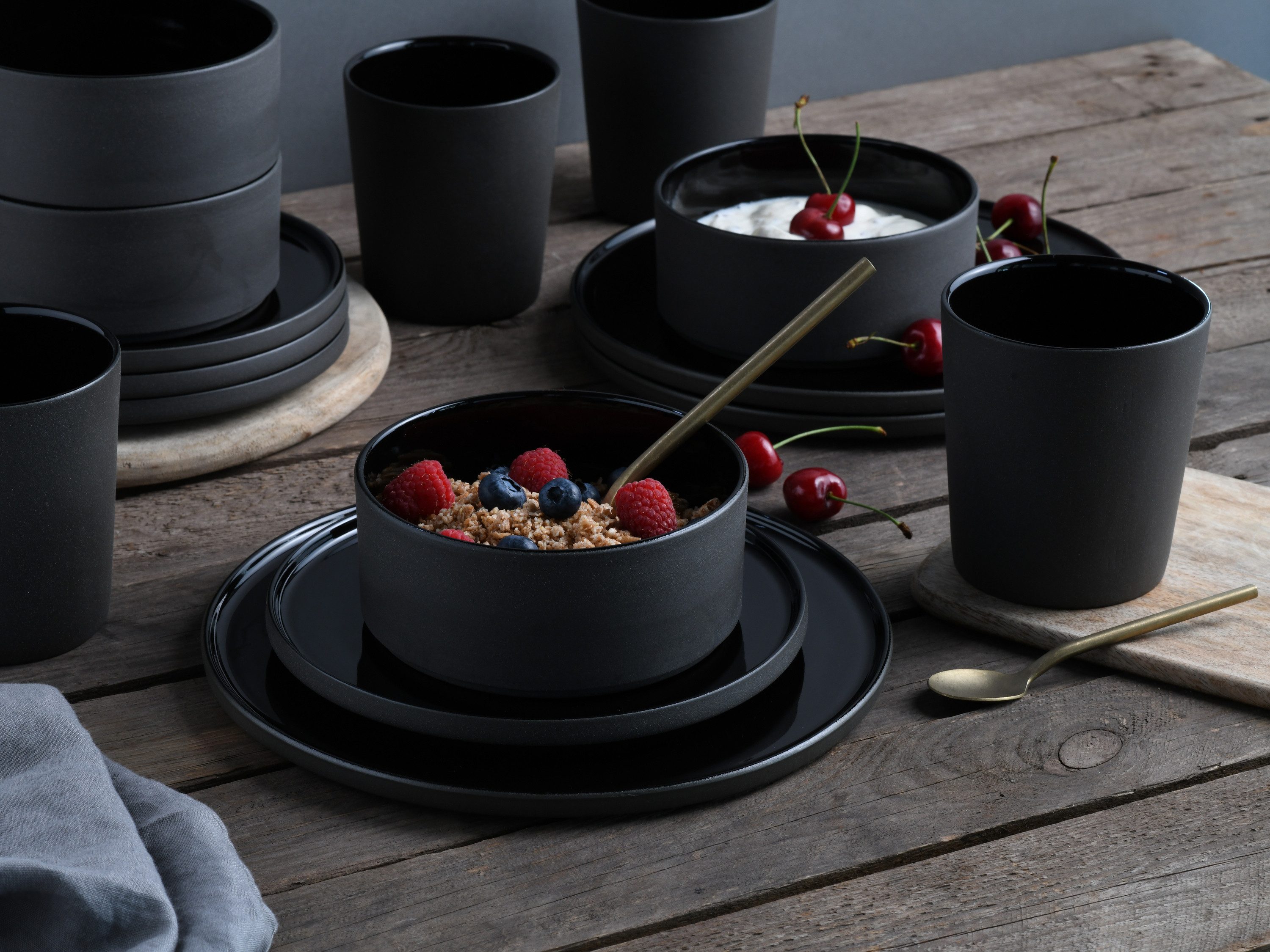 creaTable Kombiservice Futuro Schwarz (8-tlg), 2 Personen, Steinzeug – Bild 3 von 5