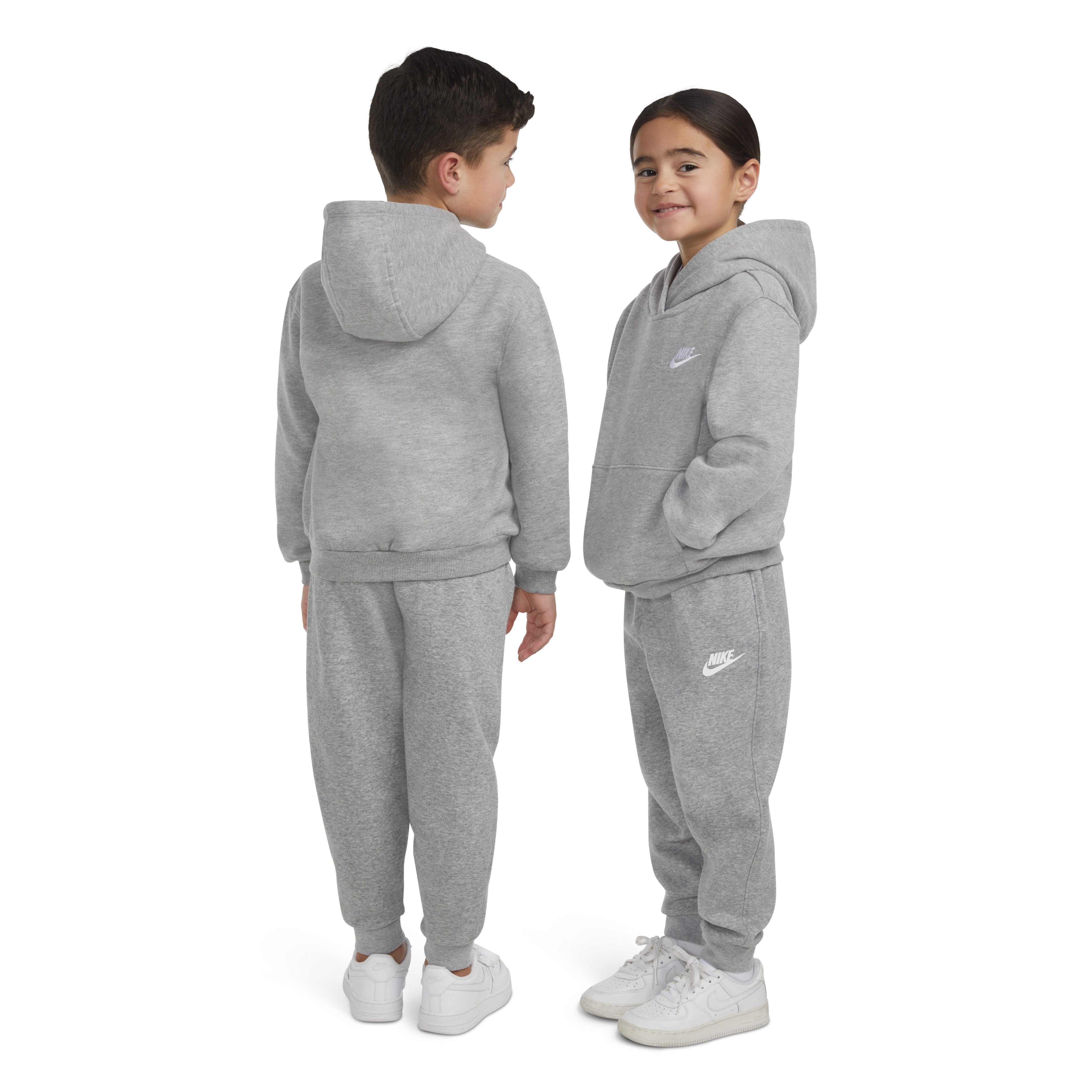 Nike Sportswear Kapuzensweatshirt mit Kängurutasche, pflegeleicht, aus Baumwollmischung, Langarm