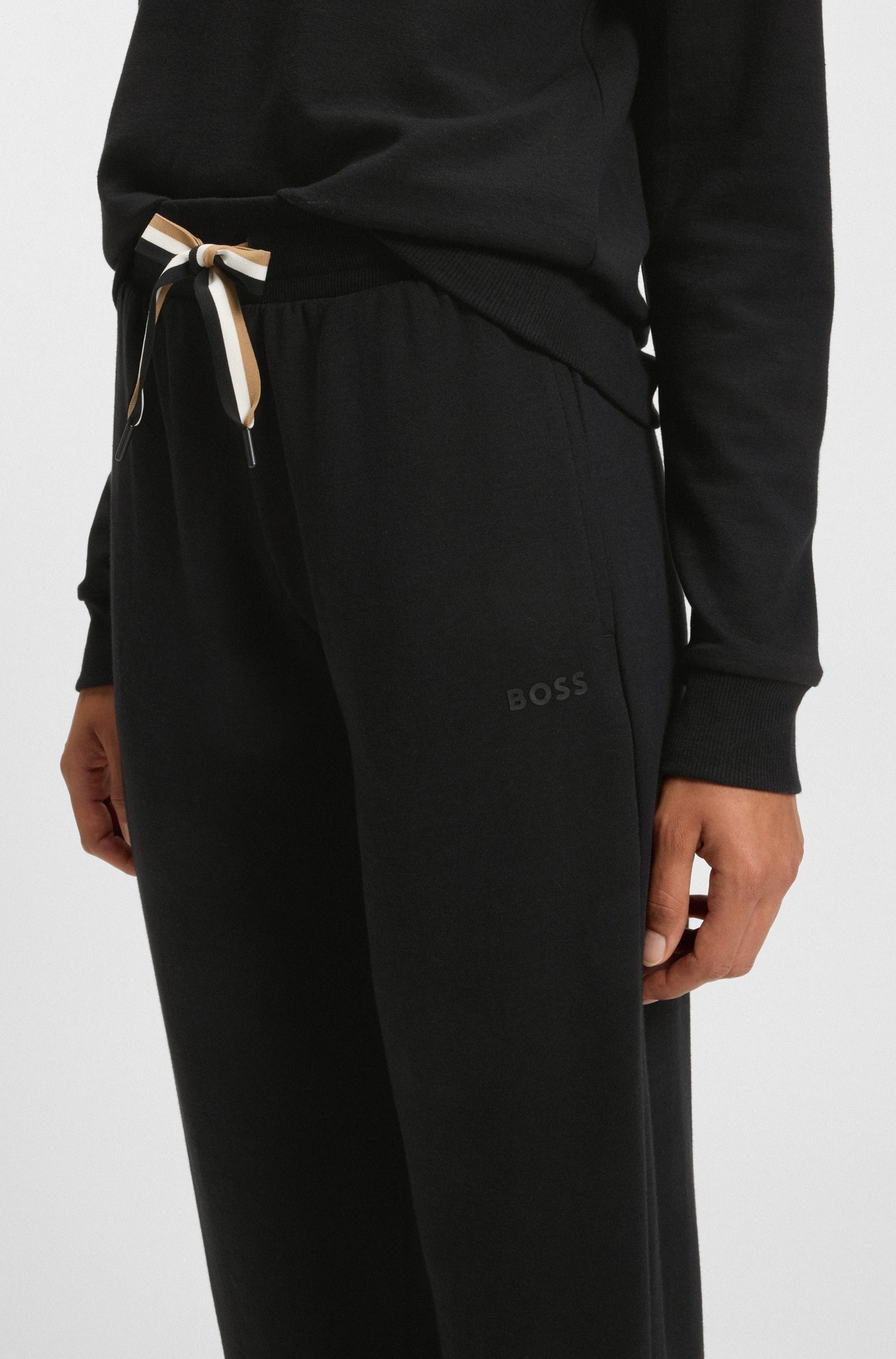 BOSS Relaxhose CP Stripe_Pants Cuff mit kontrastfarbener Kordel günstig online kaufen