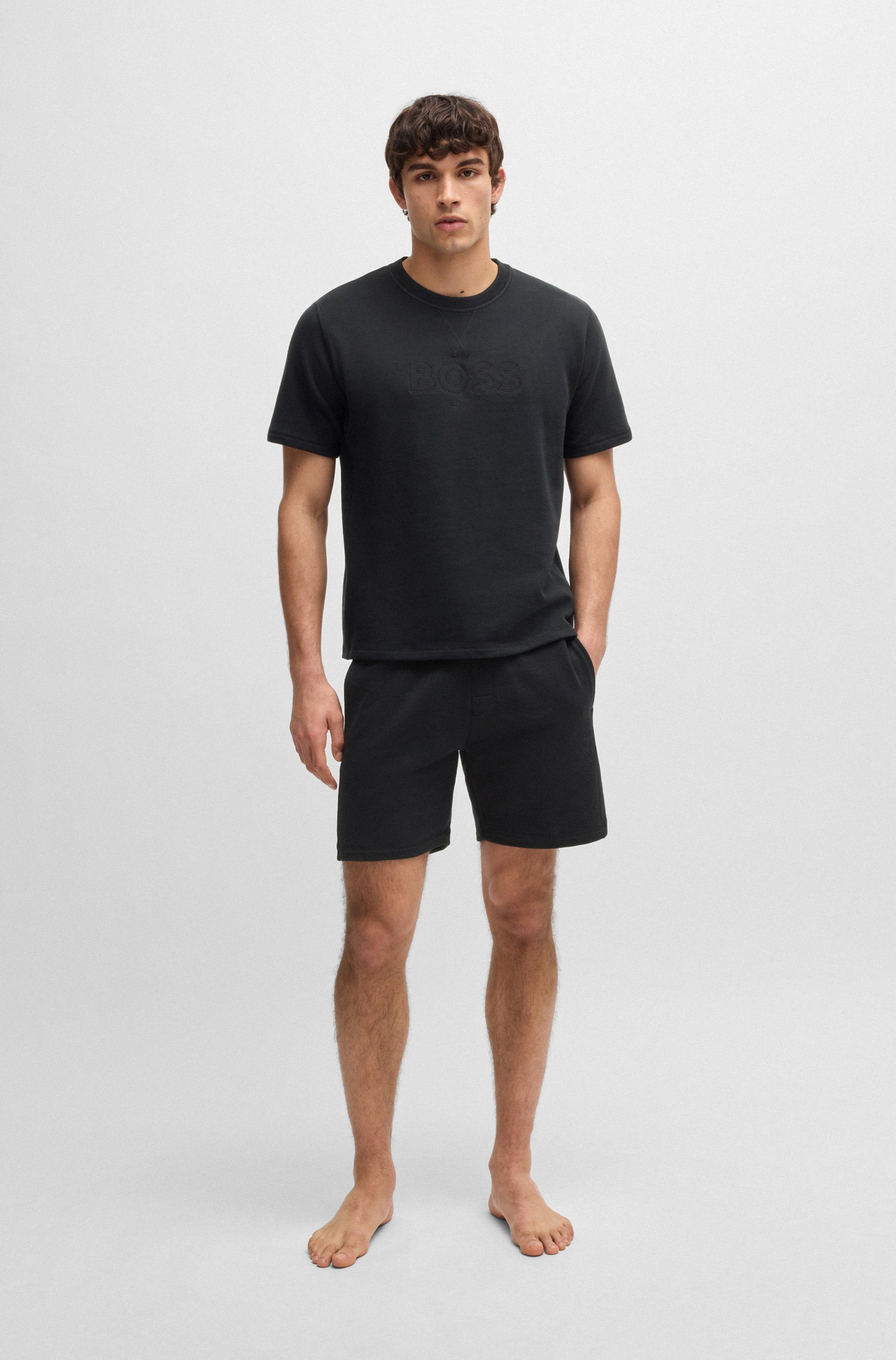 BOSS T-Shirt David mit großer Logostickerei