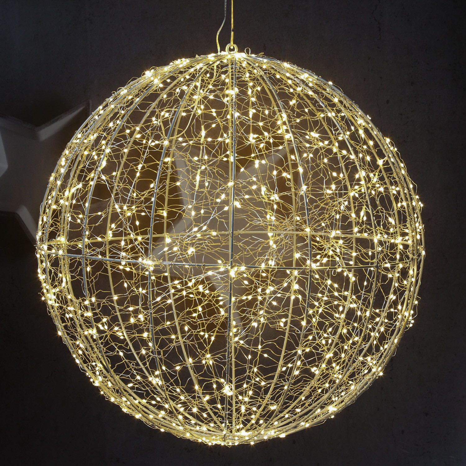 Seasonals LED Kugelleuchte LED Drahtkugel Leuchtkugel 58cm 960LED Lichtkugel für Innen Außen, LED Classic, warmweiß (2100K bis 3000K)