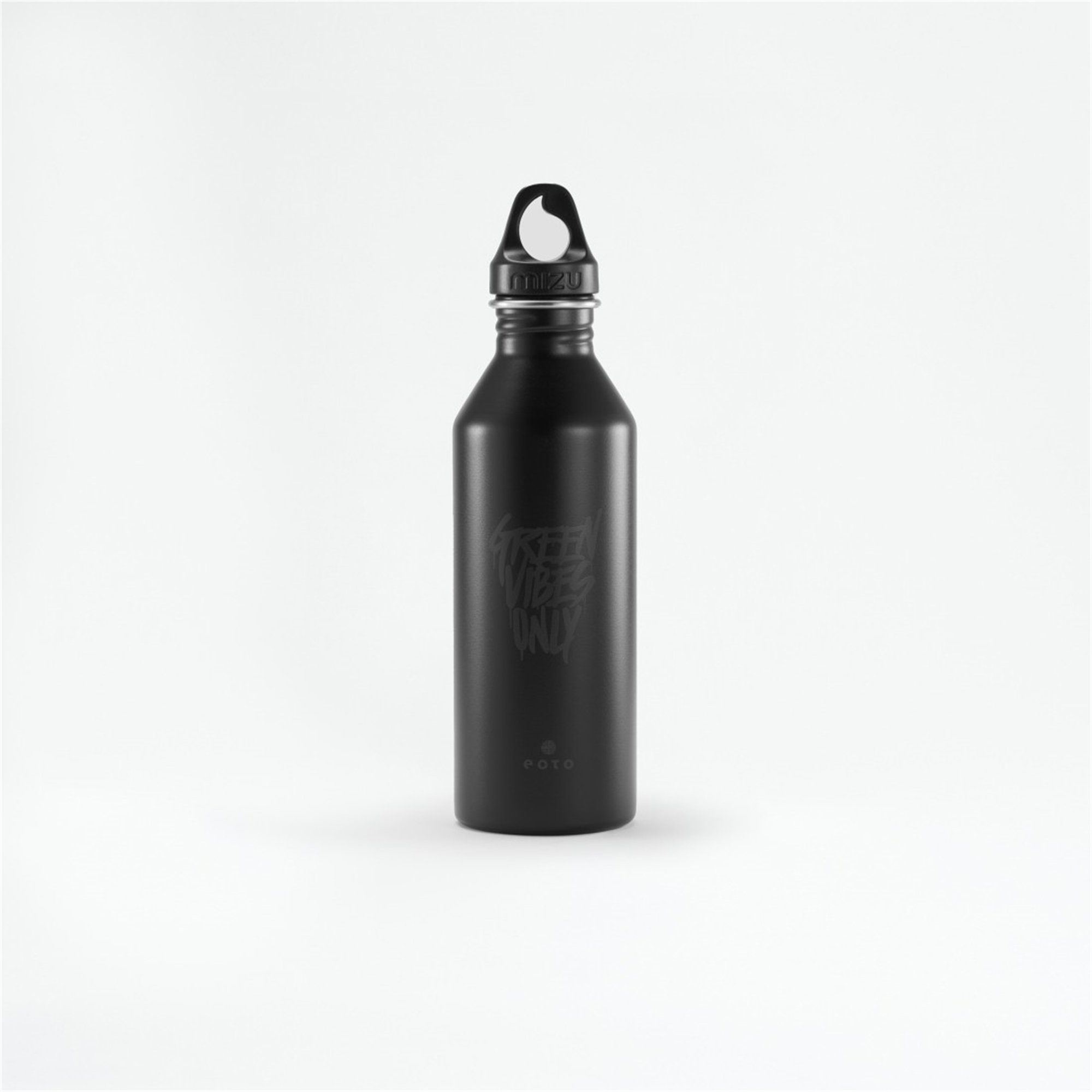 eoto Trinkflasche JERRY:CAN, Edelstahl, BPA-frei, 0,75l Schwarz