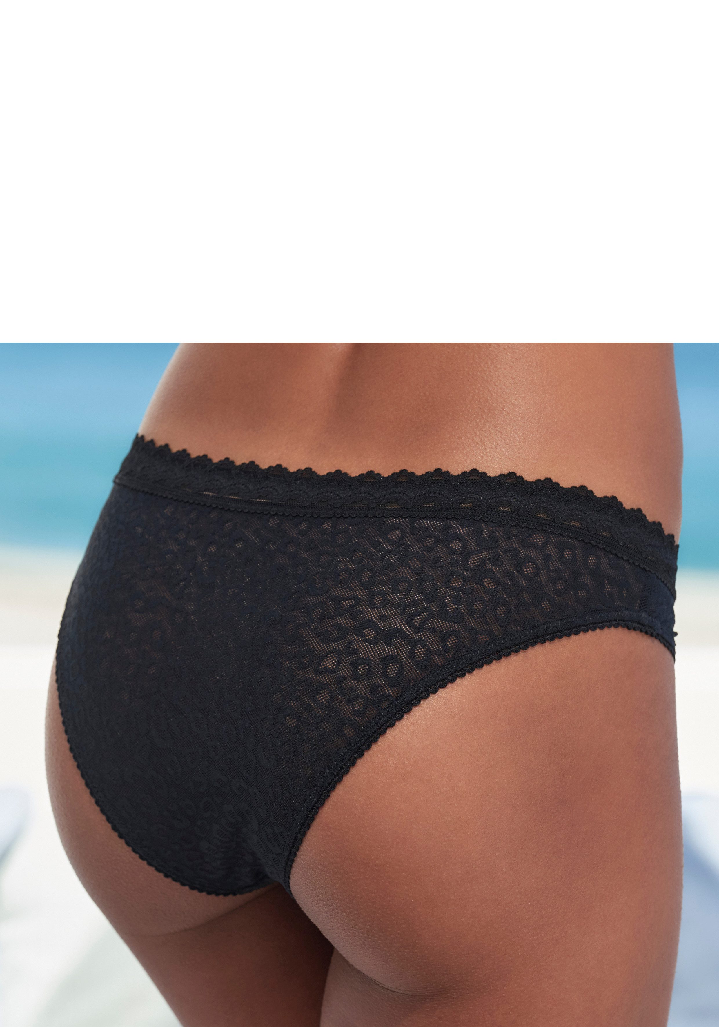 Vivance by Lascana Jazz-Pants-Slip als Dessous-Set kombinierbar aus Spitze mit Leo-Optik, sexy Dessous – Bild 4 von 4