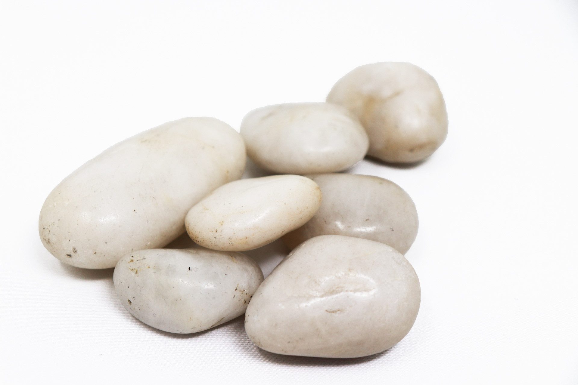 Aquagart Zierkies 100kg Polierter Kiesel Flusskiesel Gartenkies Zierkies weiß, (1 St)