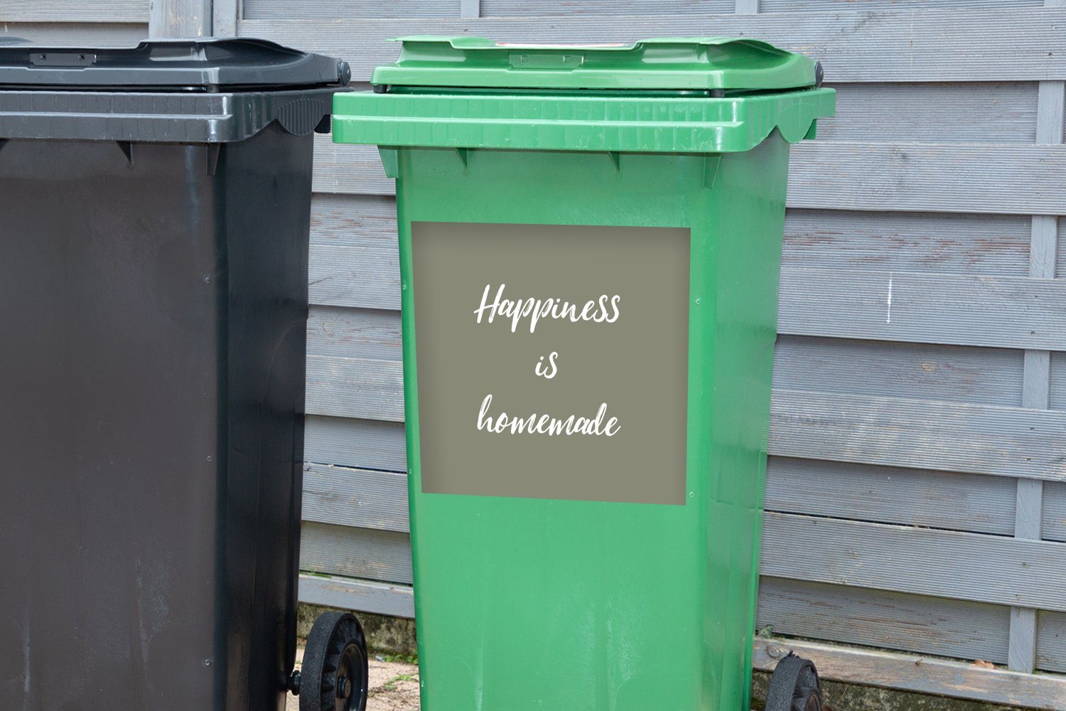 Das Zitate hausgemacht Container, Sprichwörter - - Mülltonne, Mülleimer-aufkleber, MuchoWow Glück (1 Wandsticker ist - Sticker, St), Abfalbehälter Glück