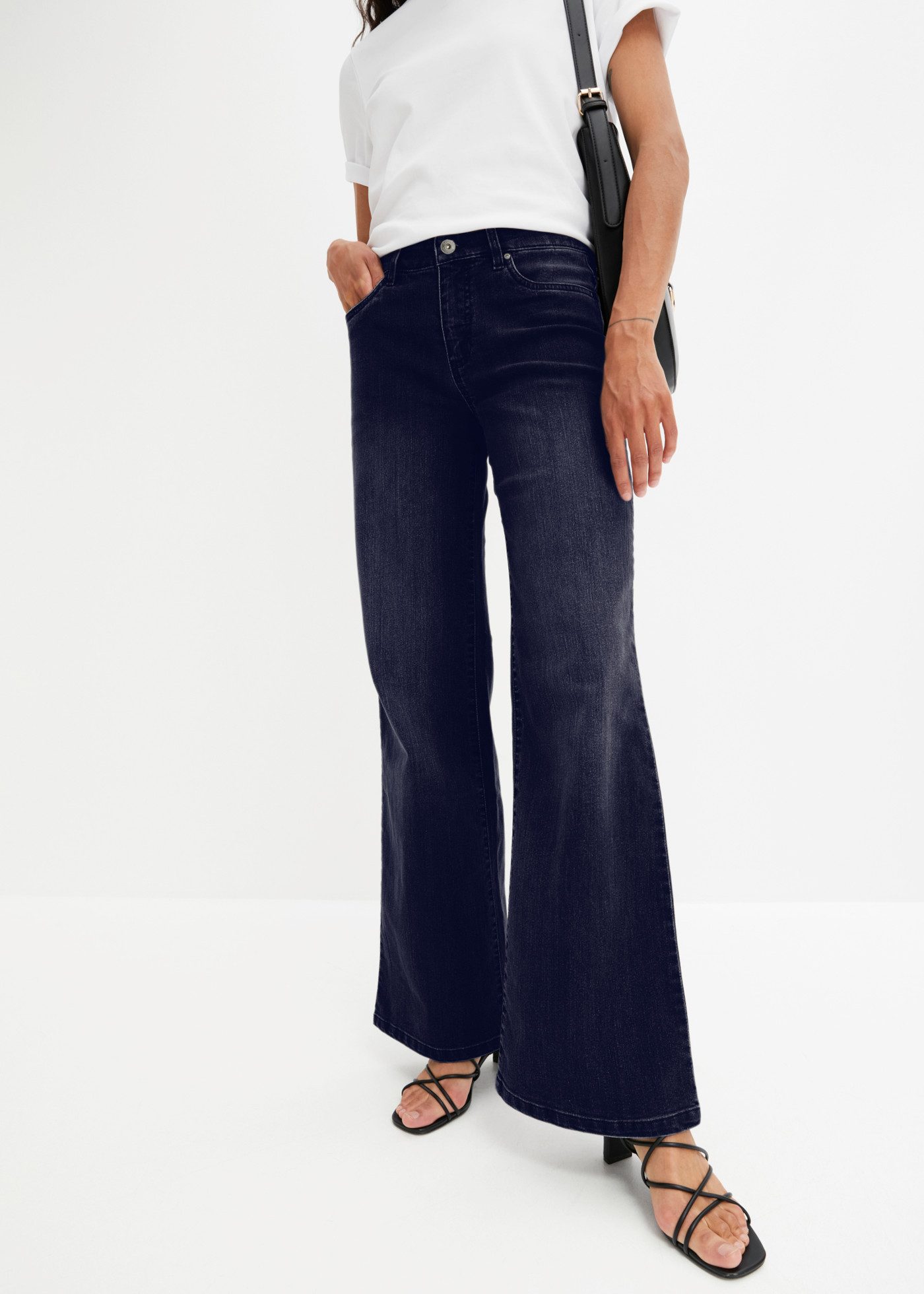 bonprix Weite Jeans Loose Fit, 5-Pocket-Style, Wide-Leg Jeans, Mid Waist