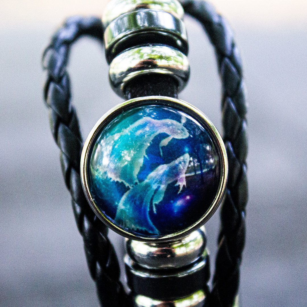 Stelby Armband mit Gravur Sternzeichen Fische mit 3D Gravur im Glas (Weihnachtsgeschenk, Geburtstagsgeschenk, Valentinstaggeschenk, modern, minimalistisch), langlebig, pflegeleicht, unisex