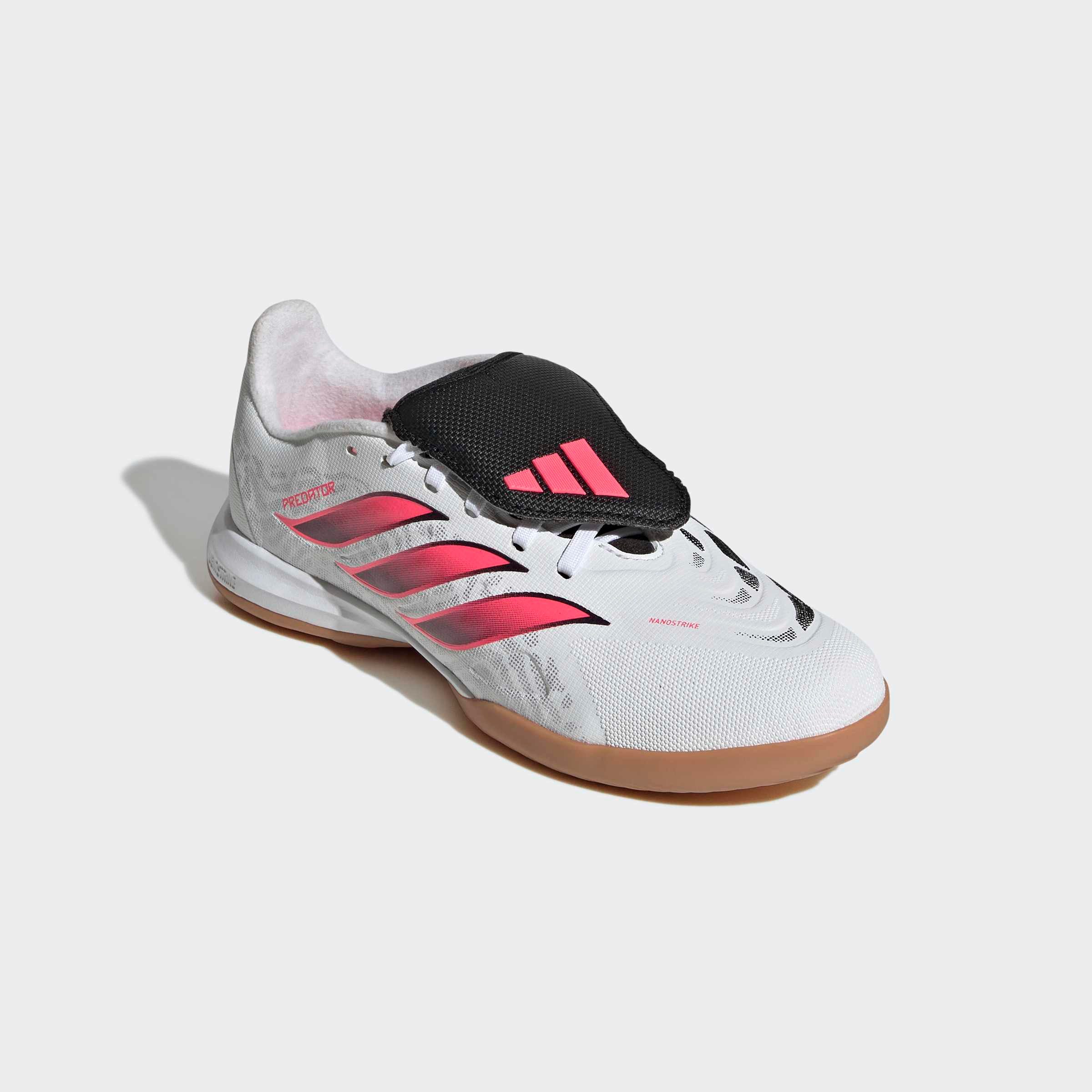 adidas Performance PREDATOR LEAGUE KIDS, UMSCHLAGBARE ZUNGE Fußballschuh für Hallenboden, für Jugendliche & Kinder