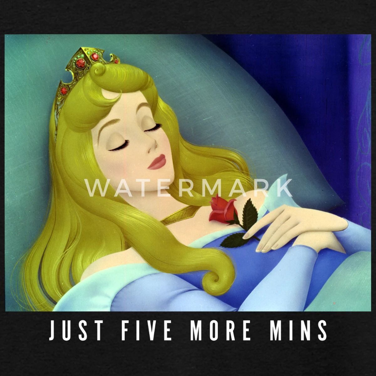 Spreadshirt T-Shirt Dornrösschen Schlafend Five More Minutes Teenager T-Shirt (1-tlg)