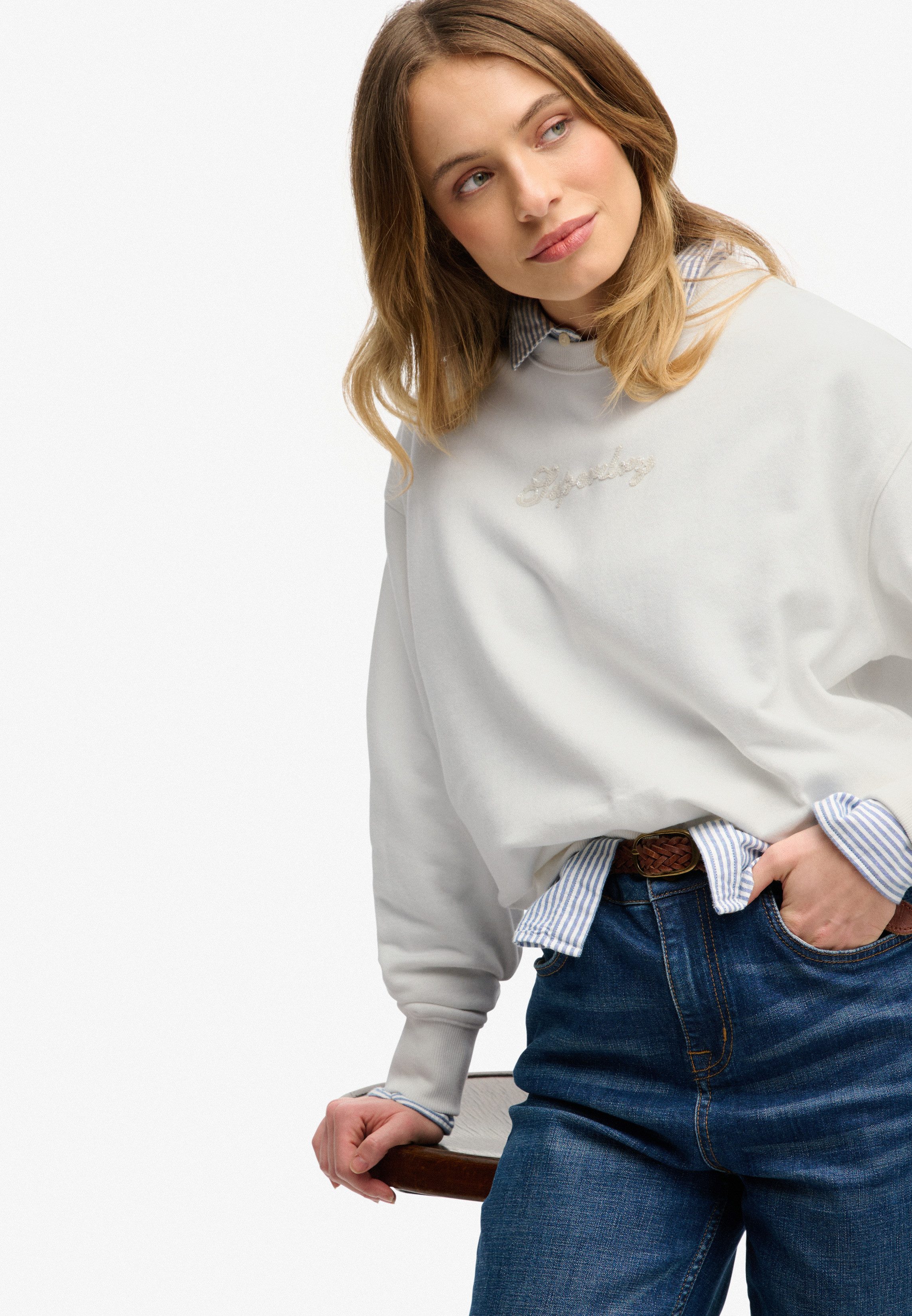 Superdry Sweatshirt SCRIPT BRAND LOOSE CREW mit Markenlogo aus Perlensticke günstig online kaufen