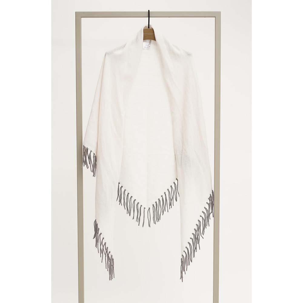 Herzensangelegenheit Dreieckstuch Dreieckstuch mit Fransen aus Wolle & Kasc günstig online kaufen