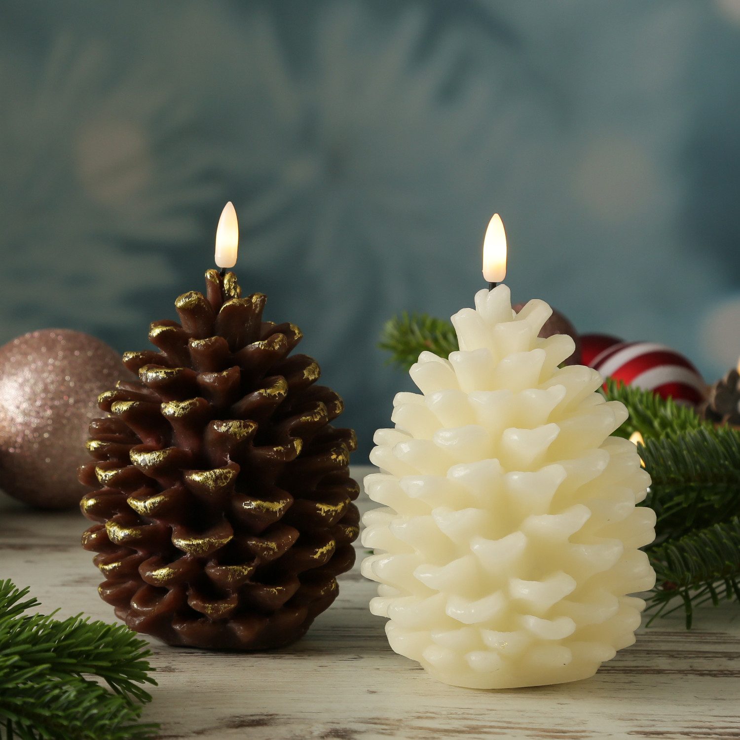 MARELIDA LED-Kerze Tannenzapfen Echtwachs Zapfenform Weihnachtsdeko H: 15,5cm Timer creme, LED Classic, warmweiß (2100K bis 3000K) – Bild 5 von 5